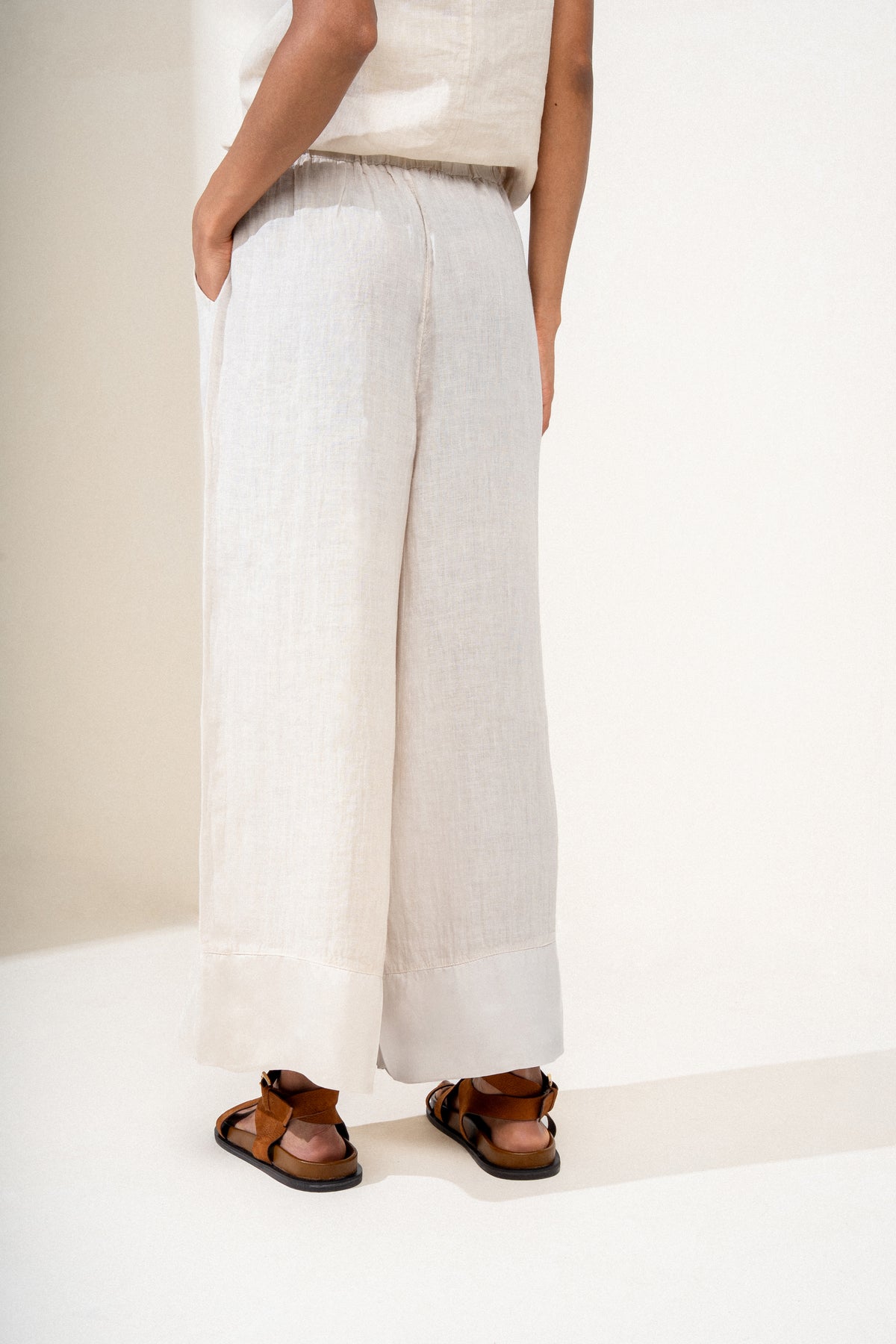 CALÇA MIRELLA MADRE REINA LINHO CREMA