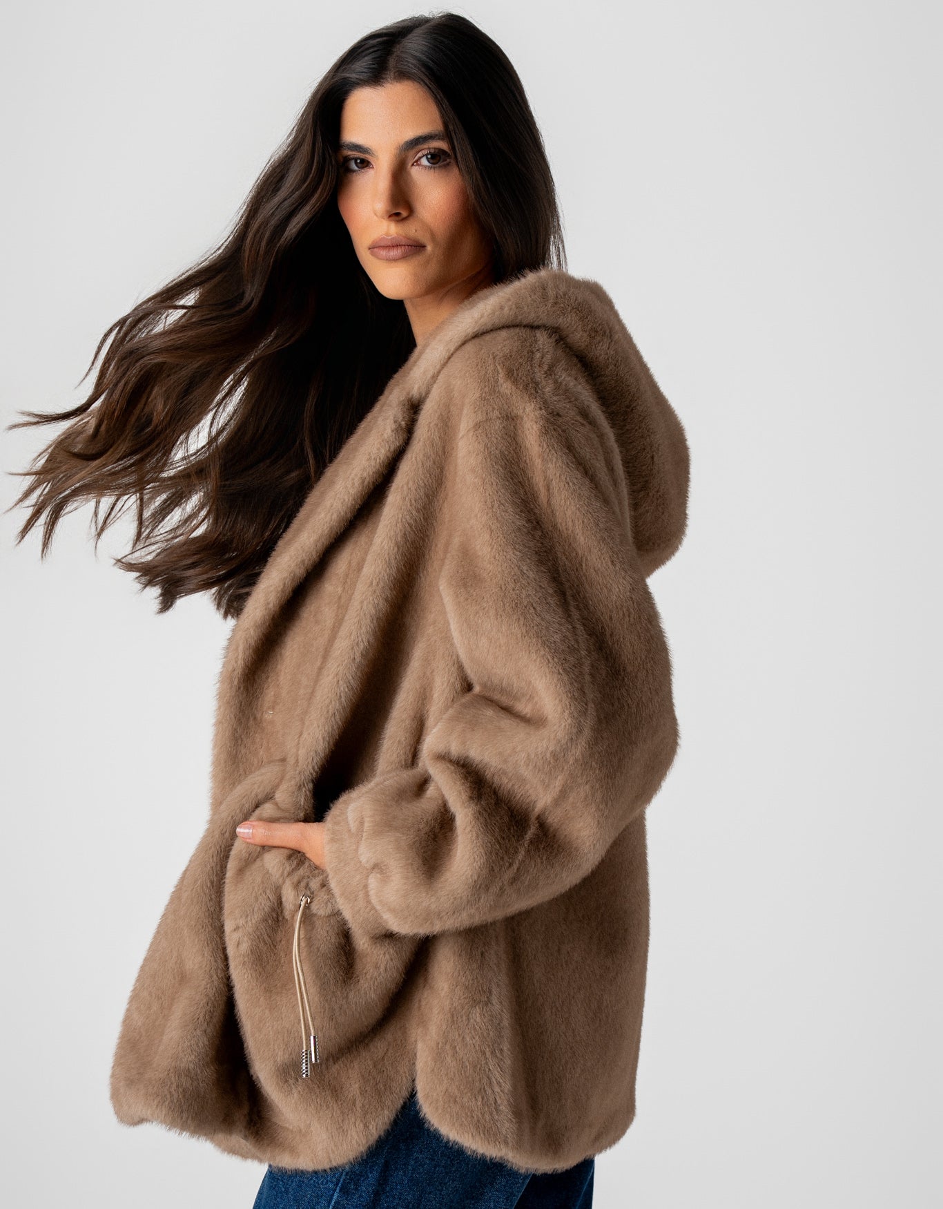 CASACO ZOE MADRE REINA LIKE FUR TAUPE
