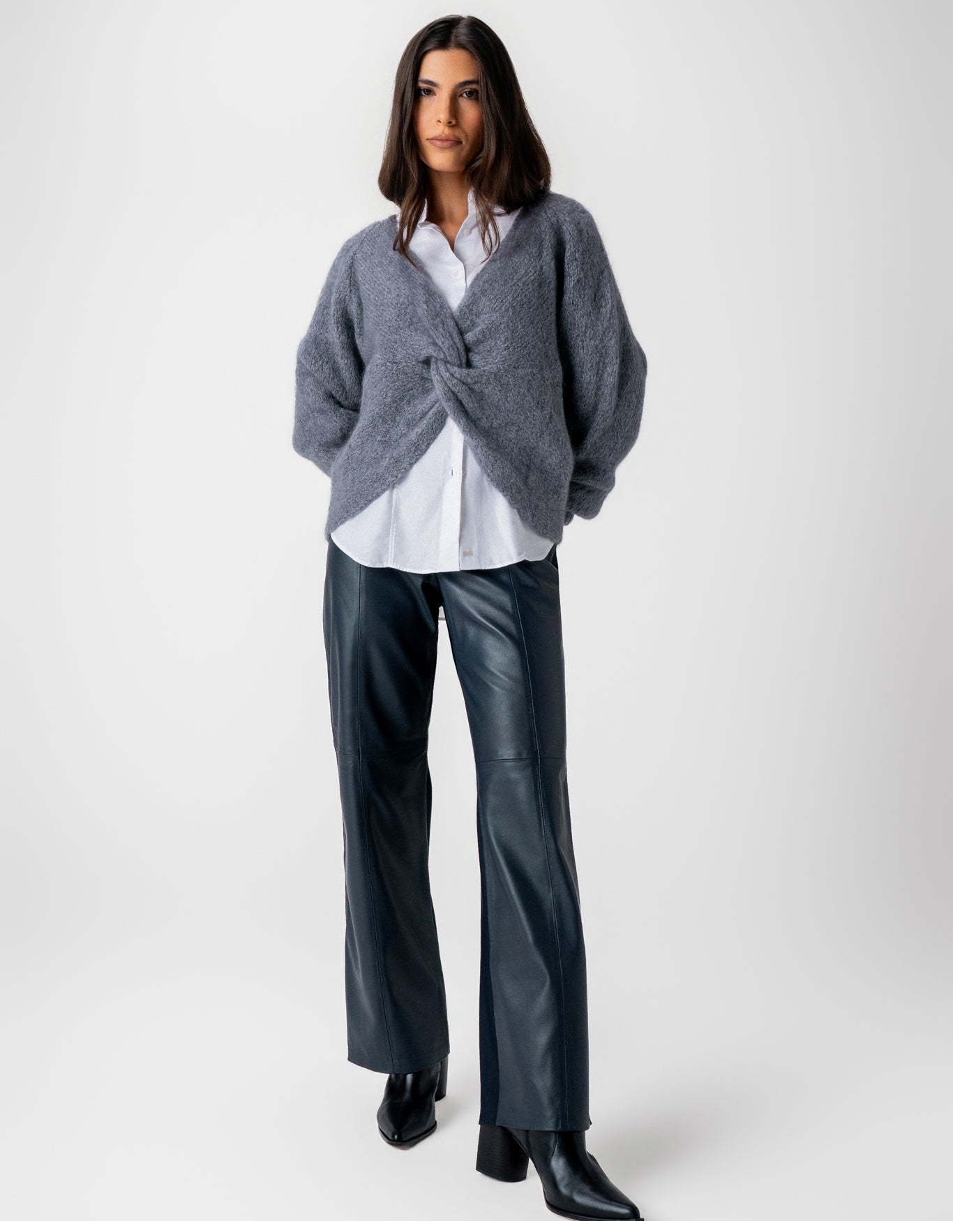 BLUSA BARBARA TRICOT MADRE REINA CINZA