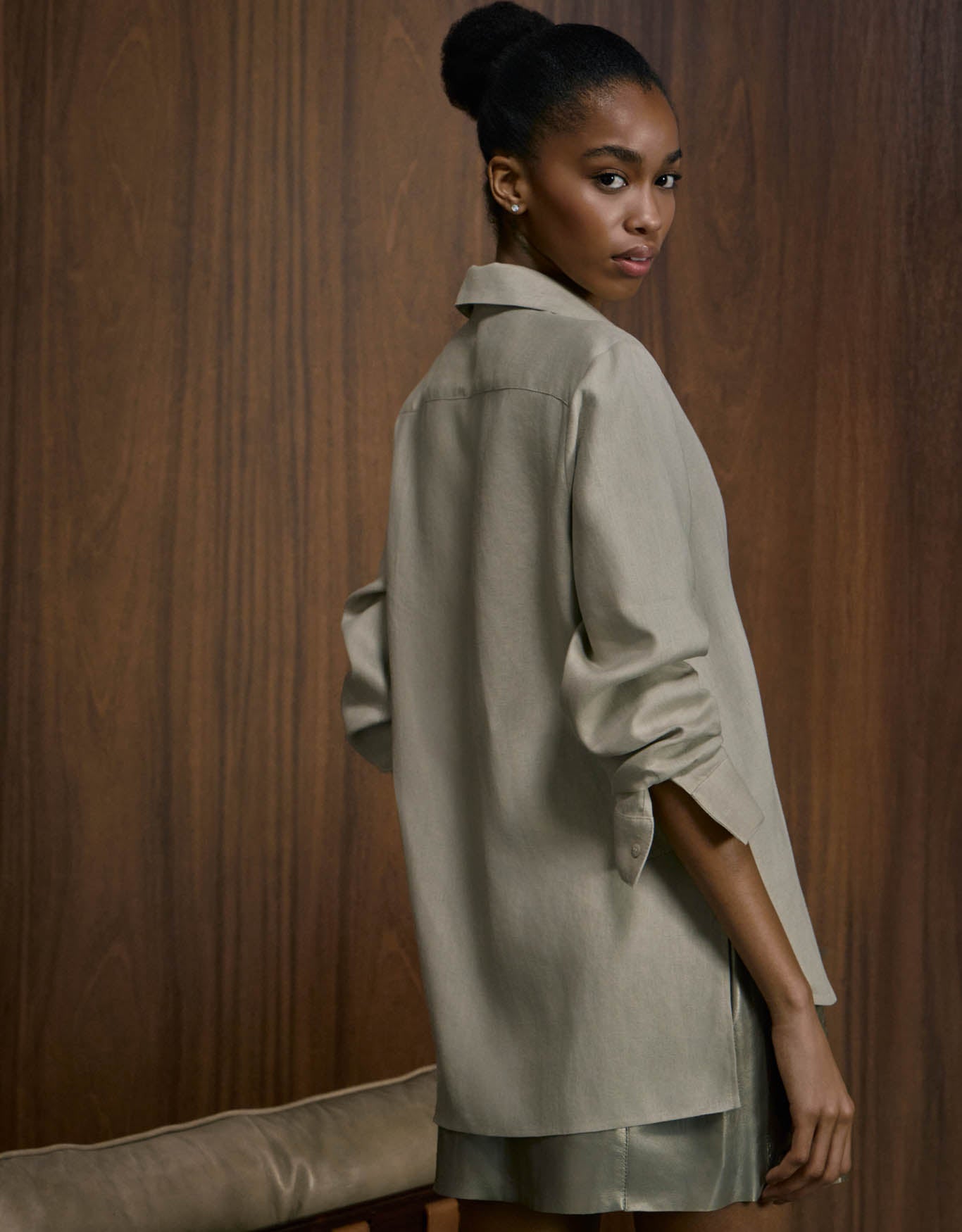 CAMISA ANNA MADRE REINA LINHO FENDI