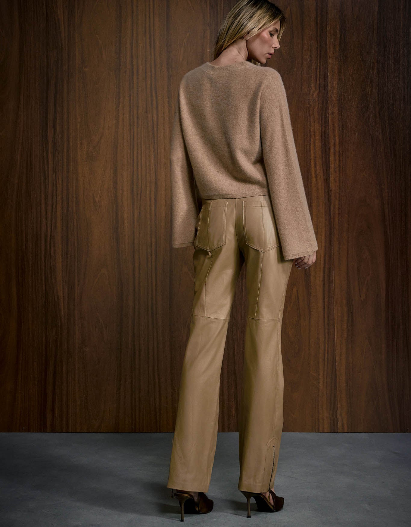 CARDIGAN OLÍVIA MADRE REINA CASHMERE CAMEL