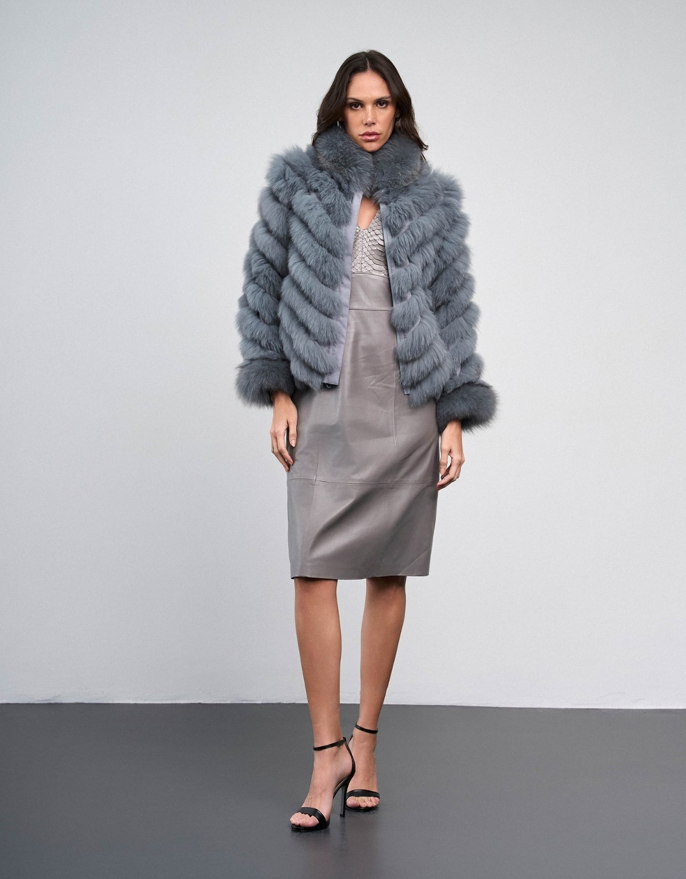 CASACO FACE MADRE REINA PELE CALM GRAY