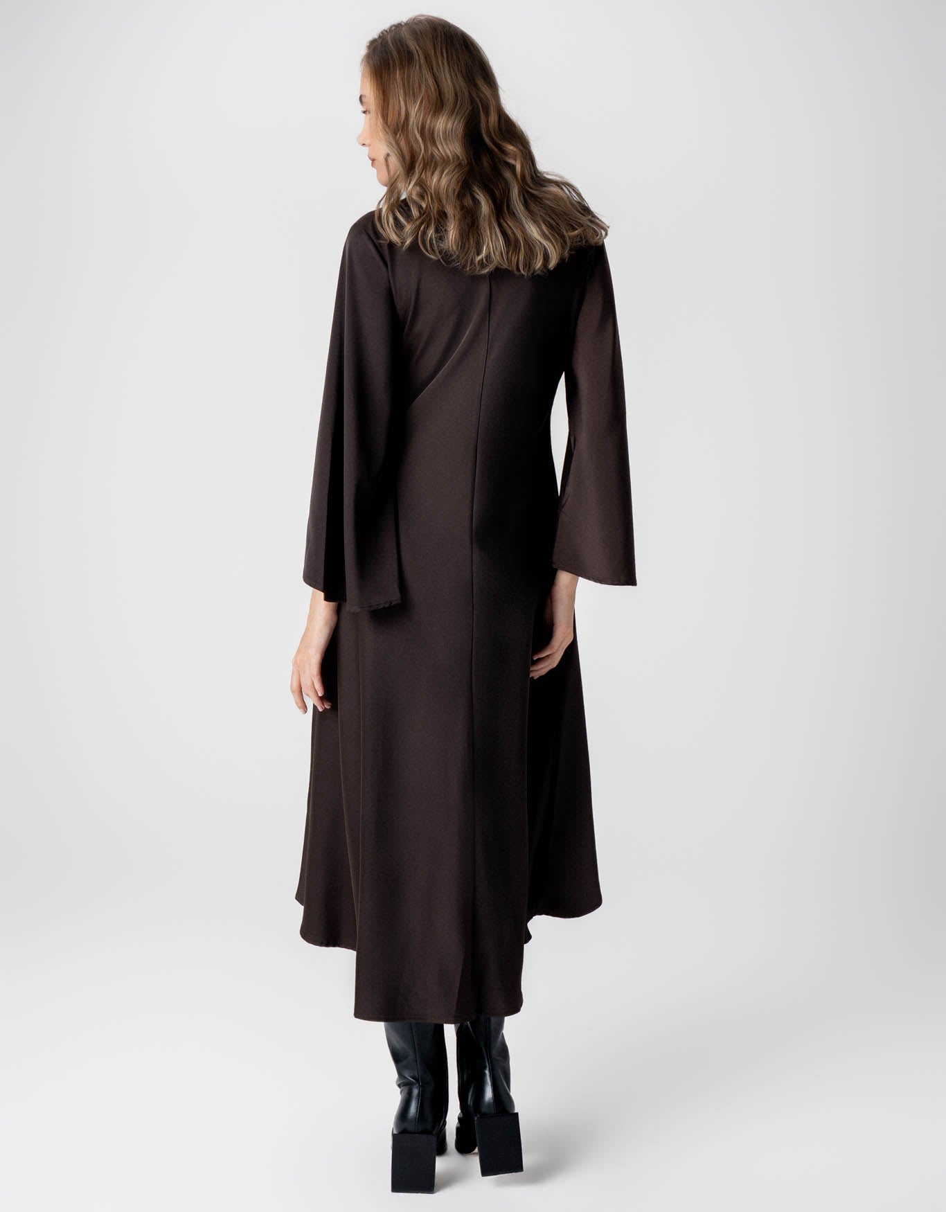 VESTIDO KAREN MADRE REINA CHOCOLATE