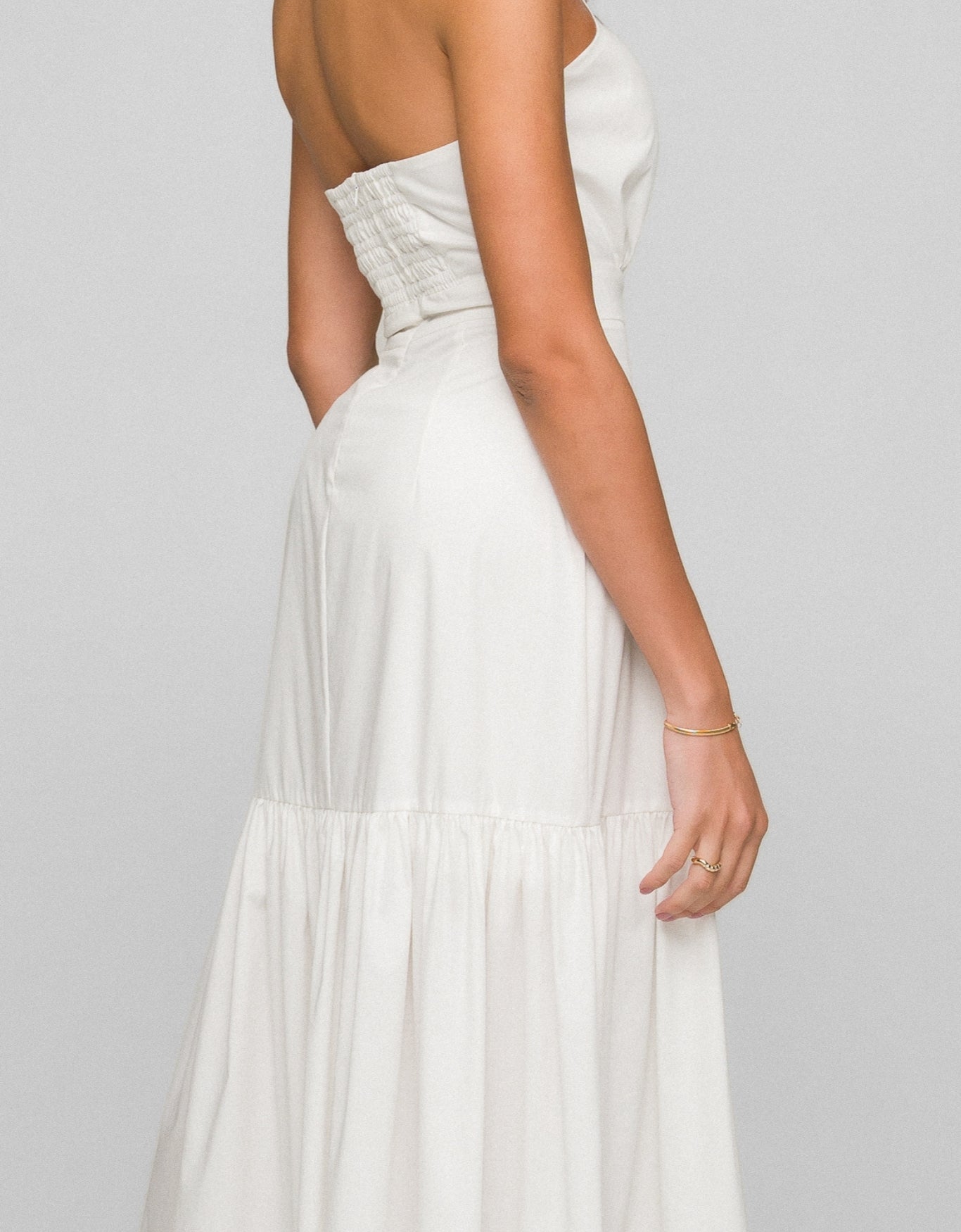 VESTIDO VITÓRIA MADRE REINA OFF WHITE