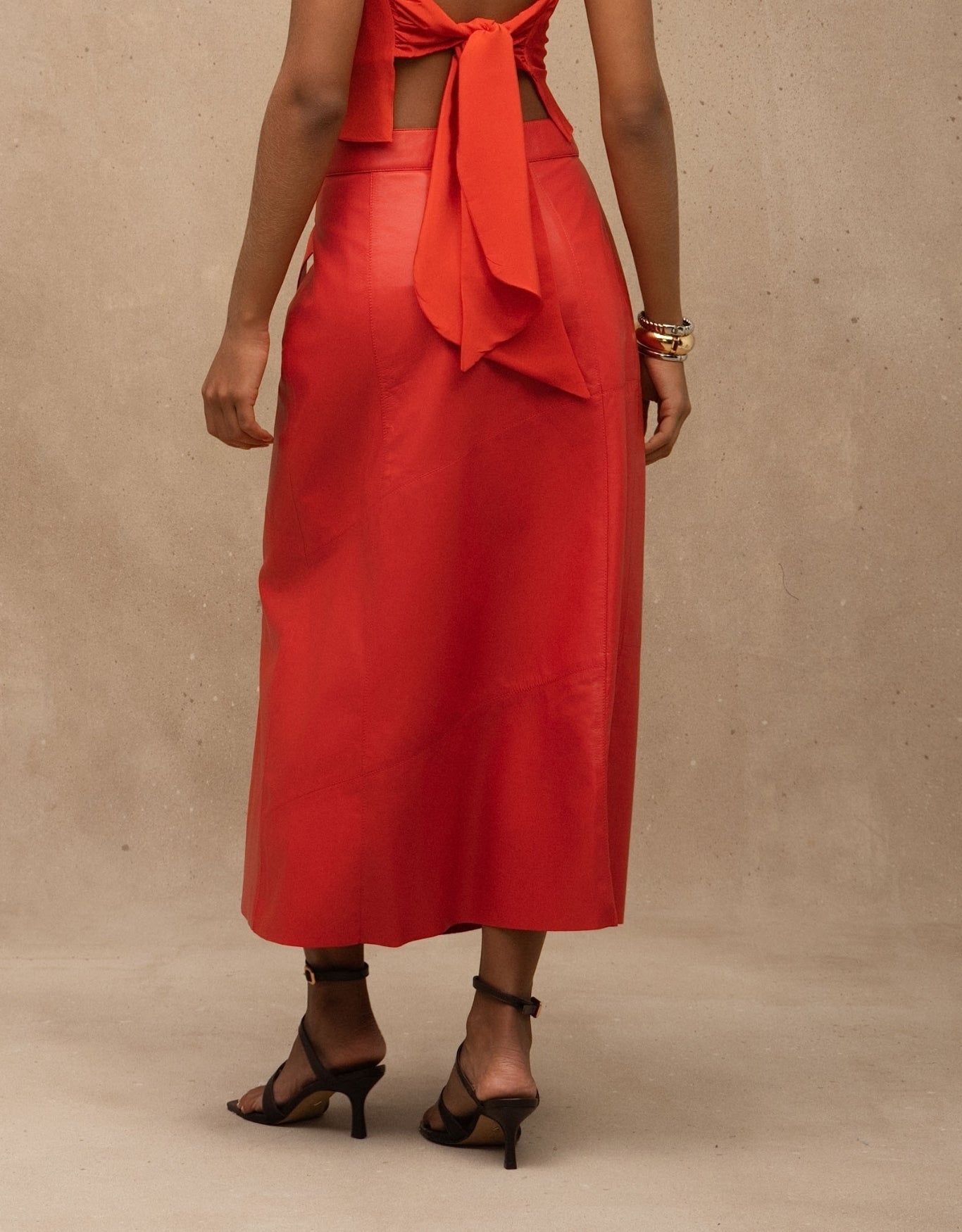 SAIA MIDI AMELY MADRE REINA COURO VERMELHO TOMATE