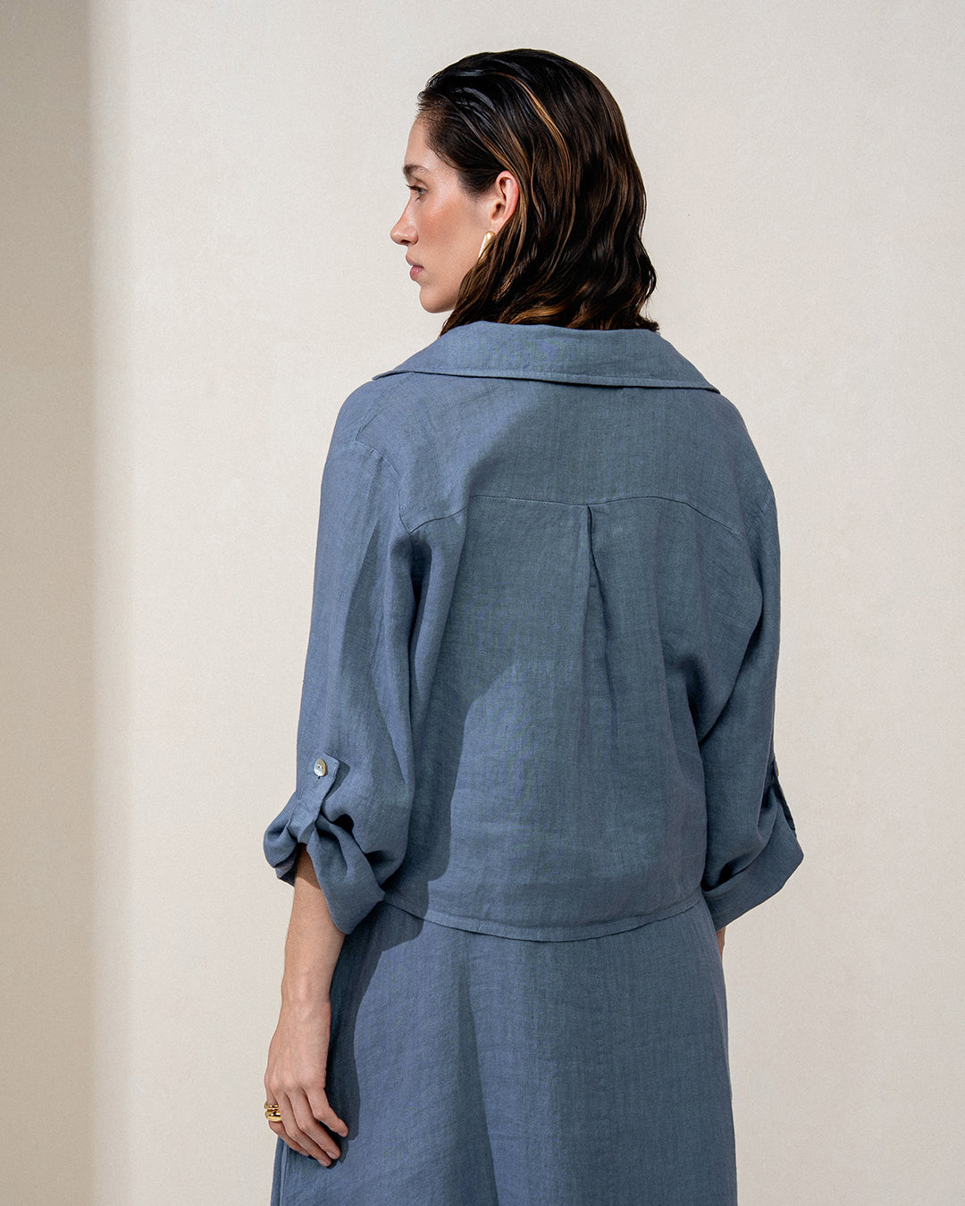 CAMISA LUISA AMARRAÇÃO MADRE REINA LINHO AZUL SERENO