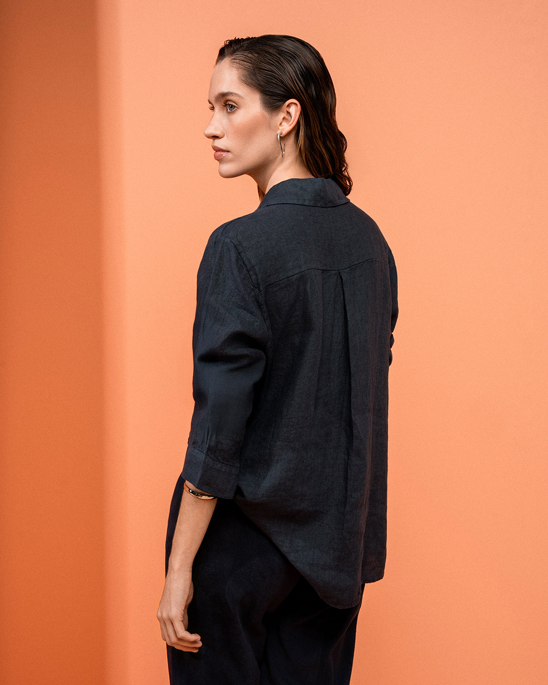 CAMISA CLASSIC MADRE REINA LINHO AZUL MARINE