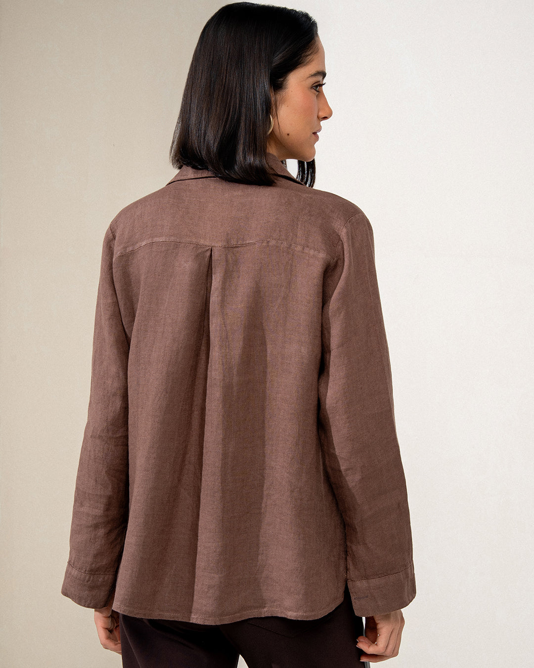 CAMISA CLASSIC MADRE REINA LINHO MADEIRA
