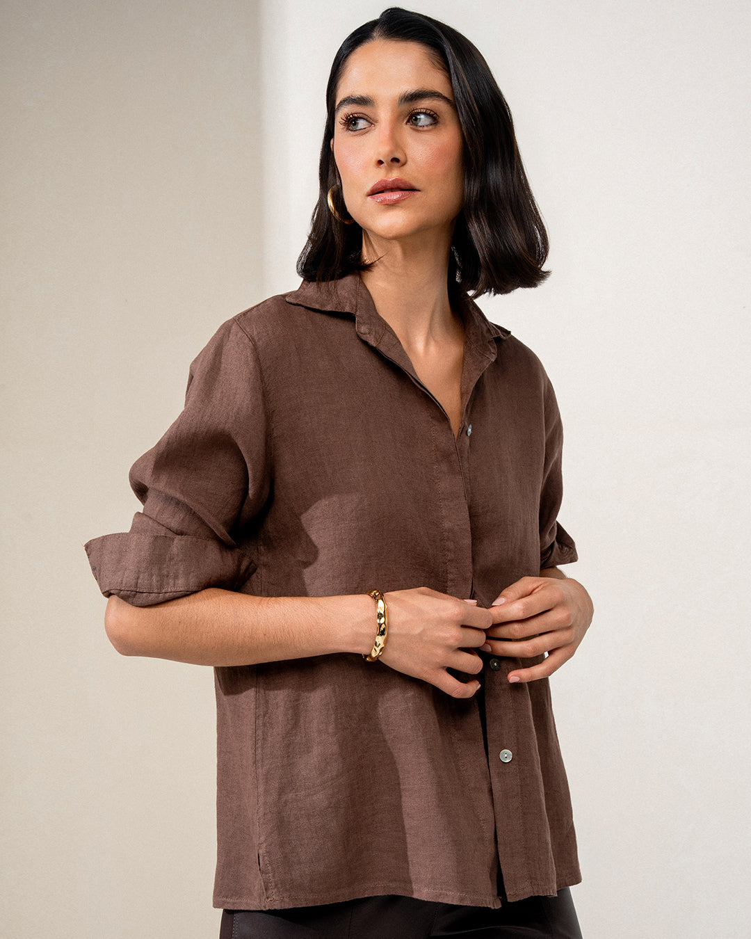 CAMISA CLASSIC MADRE REINA LINHO MADEIRA