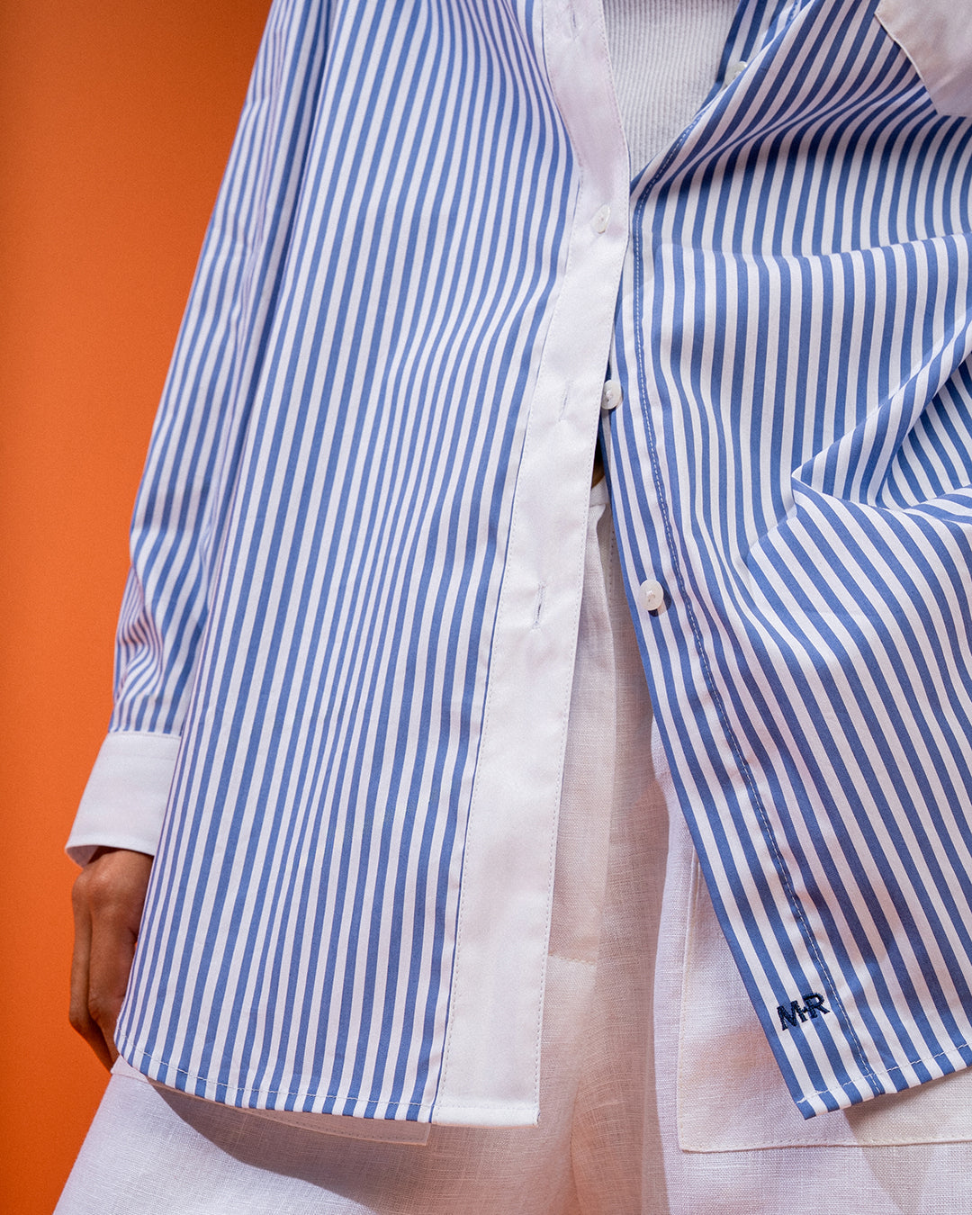 CAMISA DORA BICOLOR MADRE REINA TRICOLINE AZUL OASIS