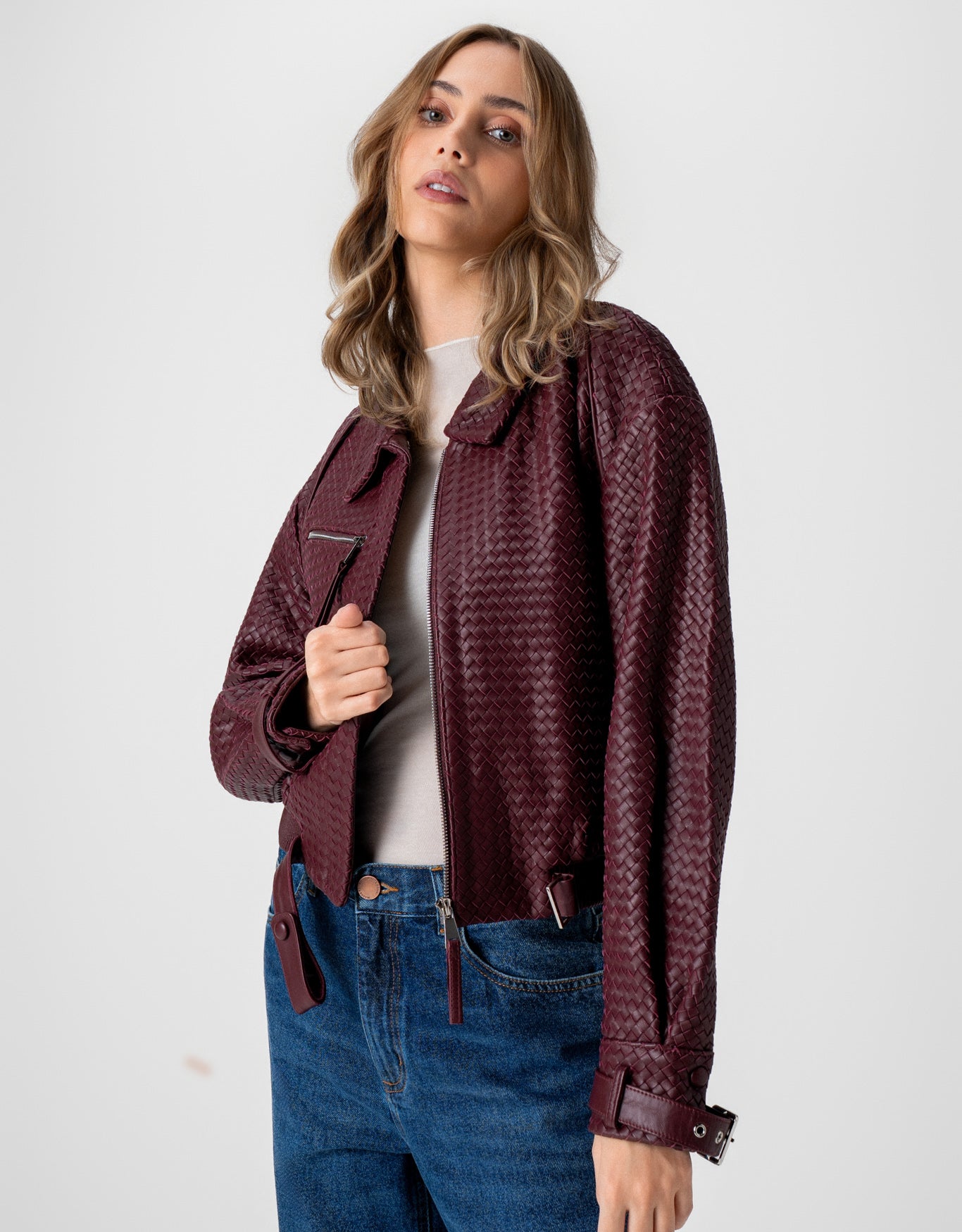 JAQUETA TRESSE MADRE REINA COURO PINOT