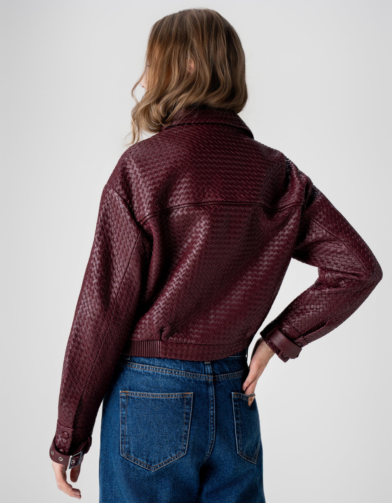 JAQUETA TRESSE MADRE REINA COURO PINOT