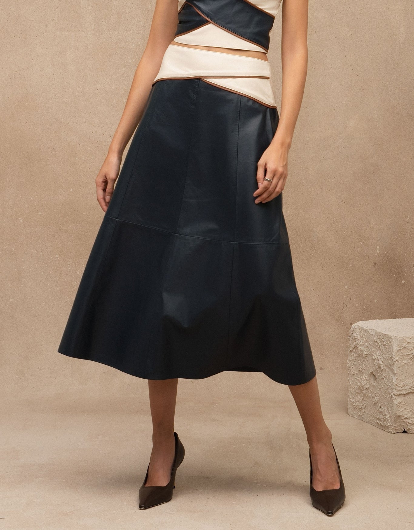 SAIA MIDI GAIA MADRE REINA COURO AZUL MARINE