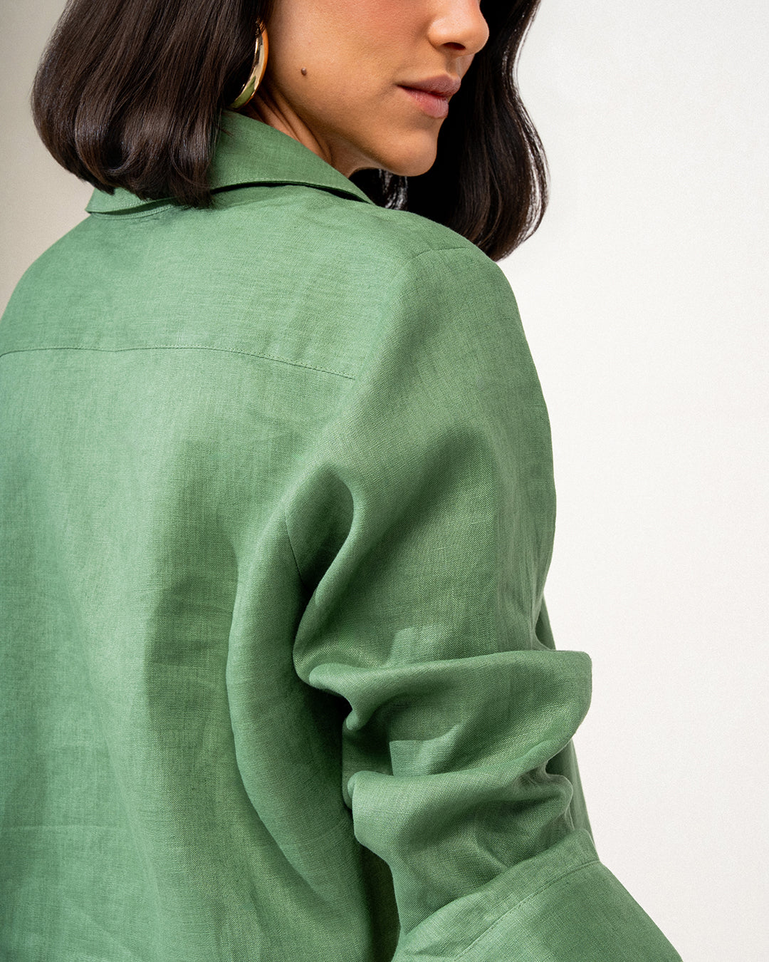 CAMISA ANNA MADRE REINA LINHO VERDE FOLHA