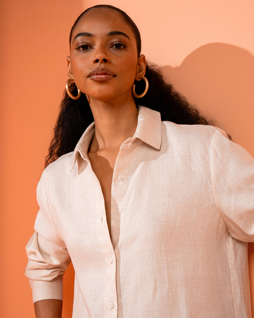 CAMISA ANNA MADRE REINA LINHO CREMA