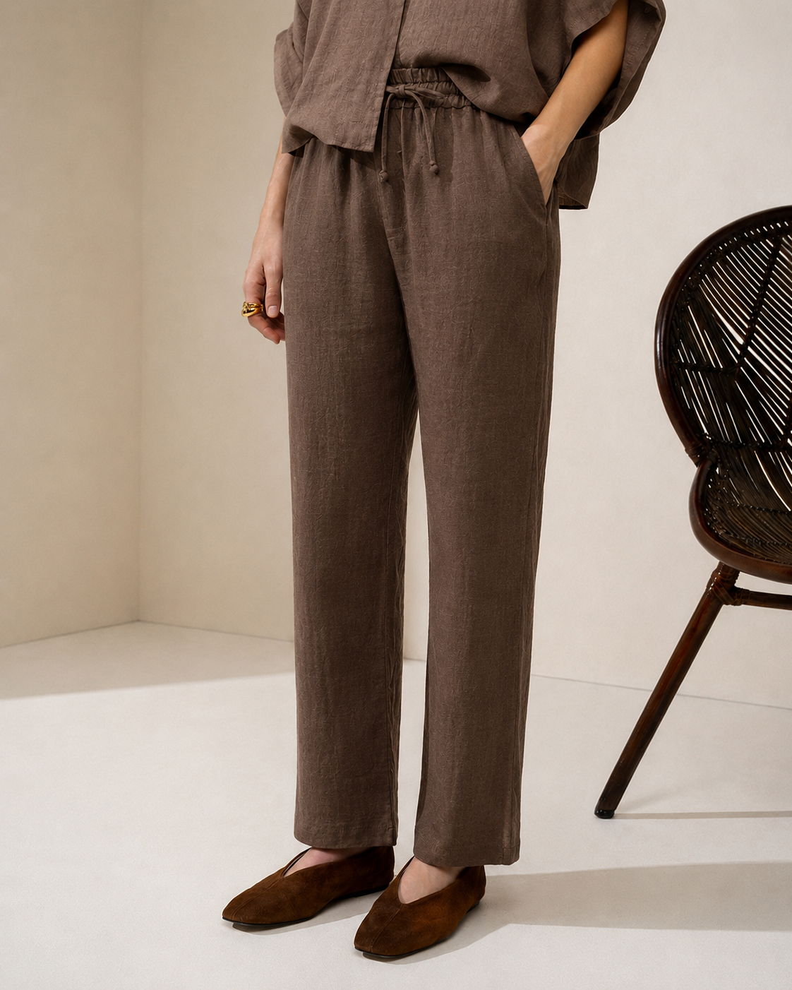 CALÇA JOGGER MADRE REINA LINHO MADEIRA