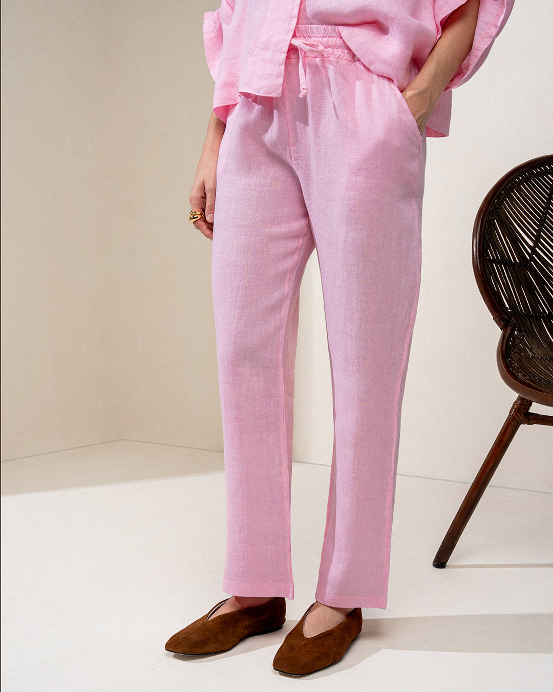 CALÇA JOGGER MADRE REINA LINHO ROSA BRISA