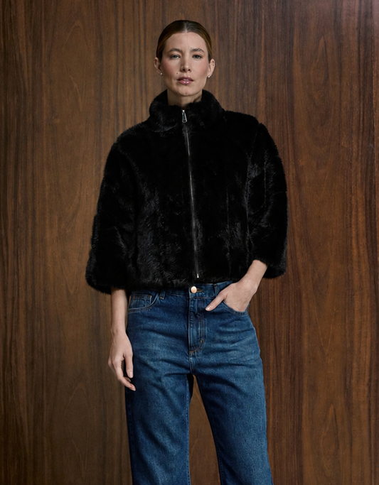 JAQUETA LARA MADRE REINA LIKE FUR PRETO