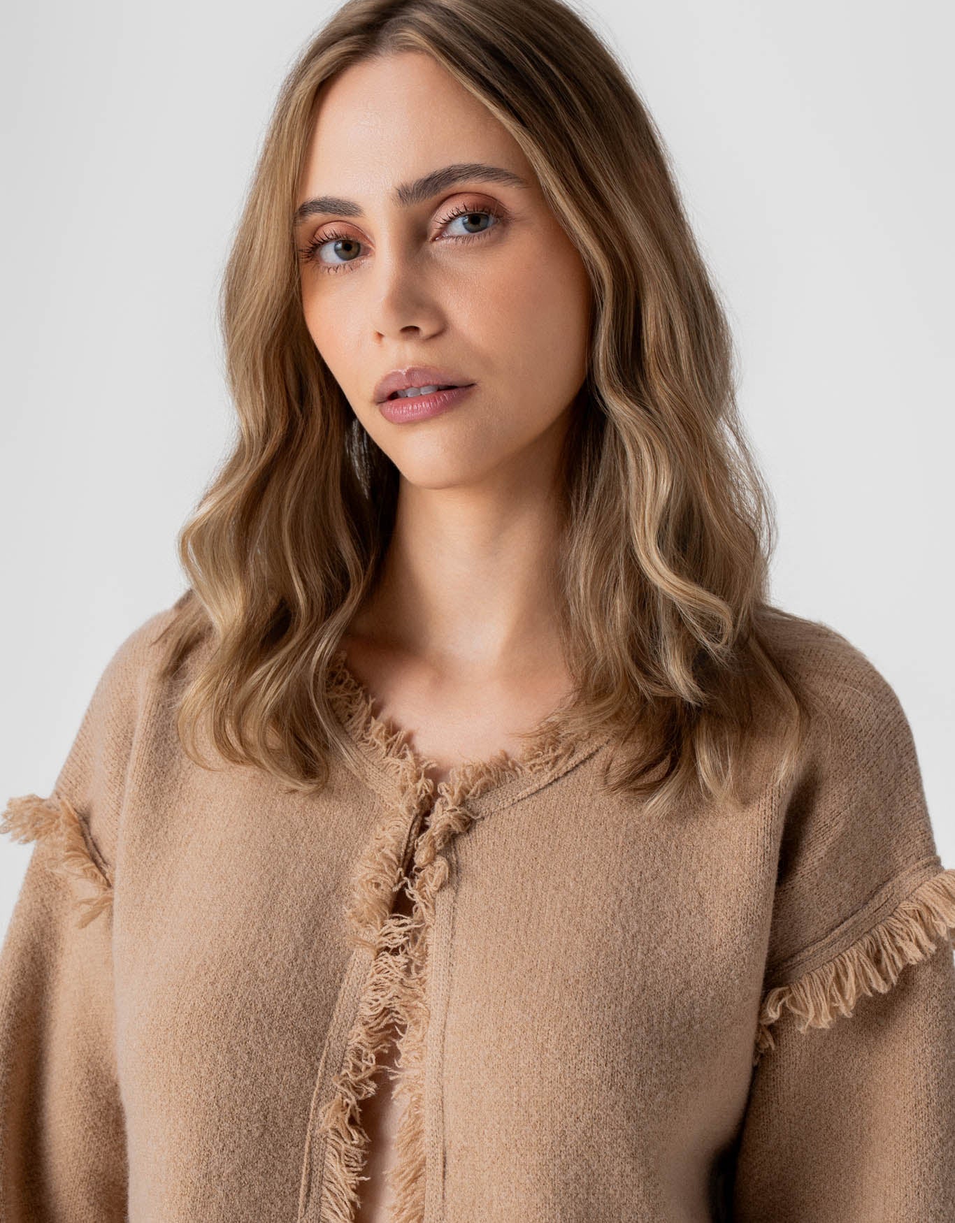 CASACO BETINA MADRE REINA TRICOT BEGE