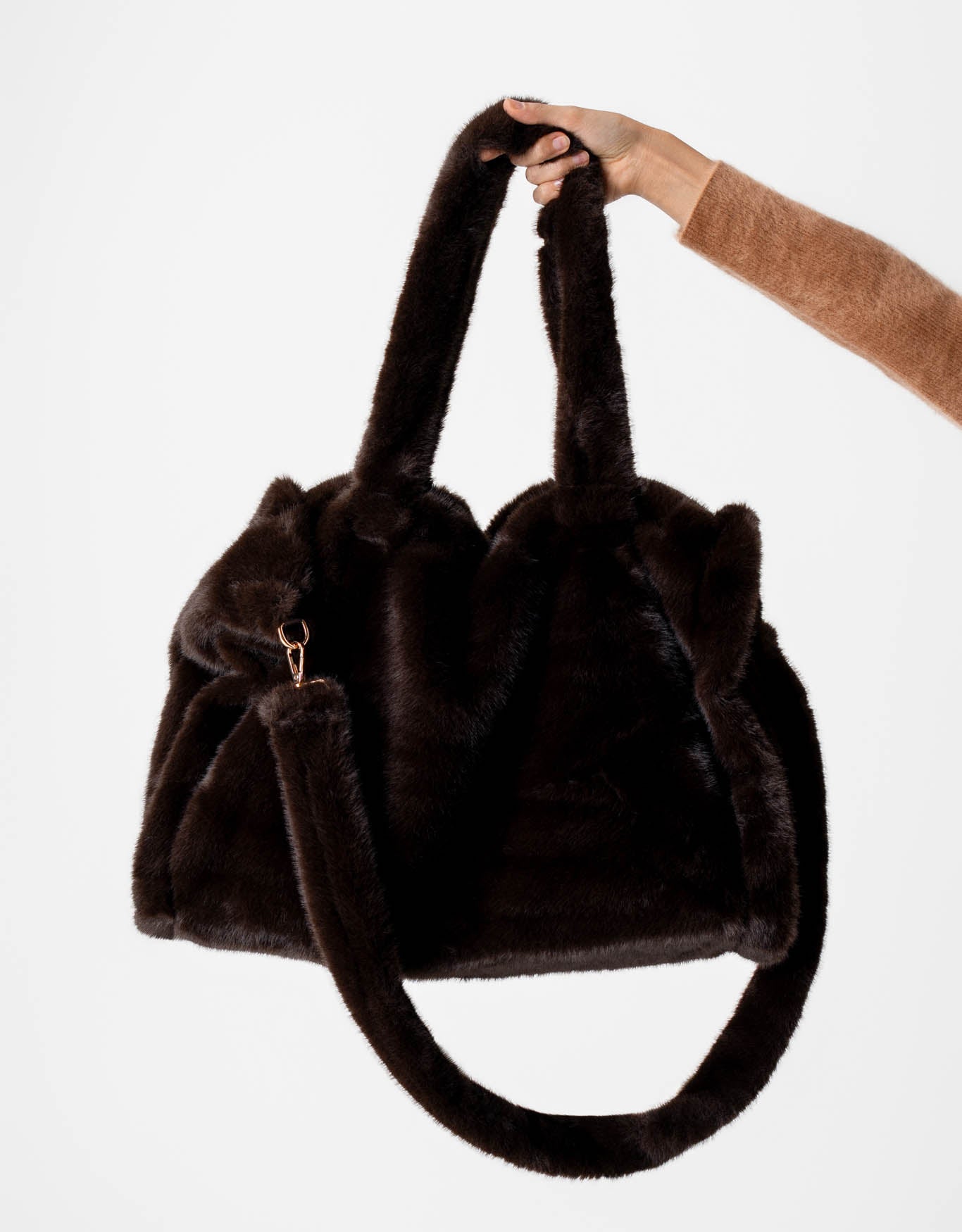 BOLSA LOLA MADRE REINA LIKE FUR MARROM