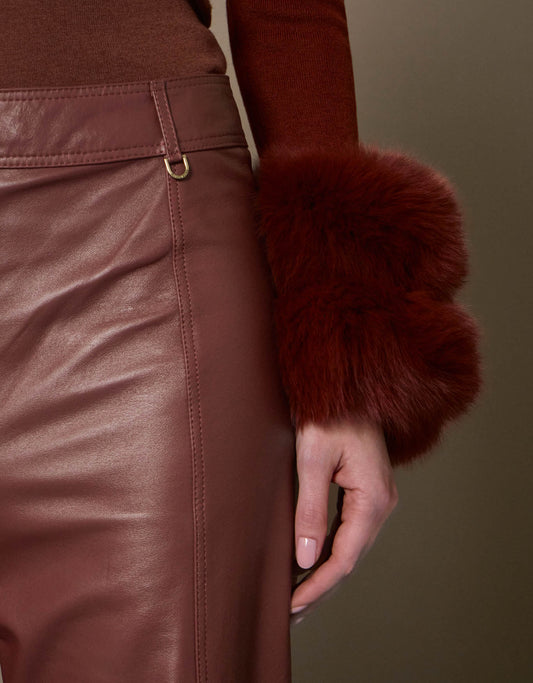 CALÇA WIDE BRUNA MADRE REINA COURO CANELA