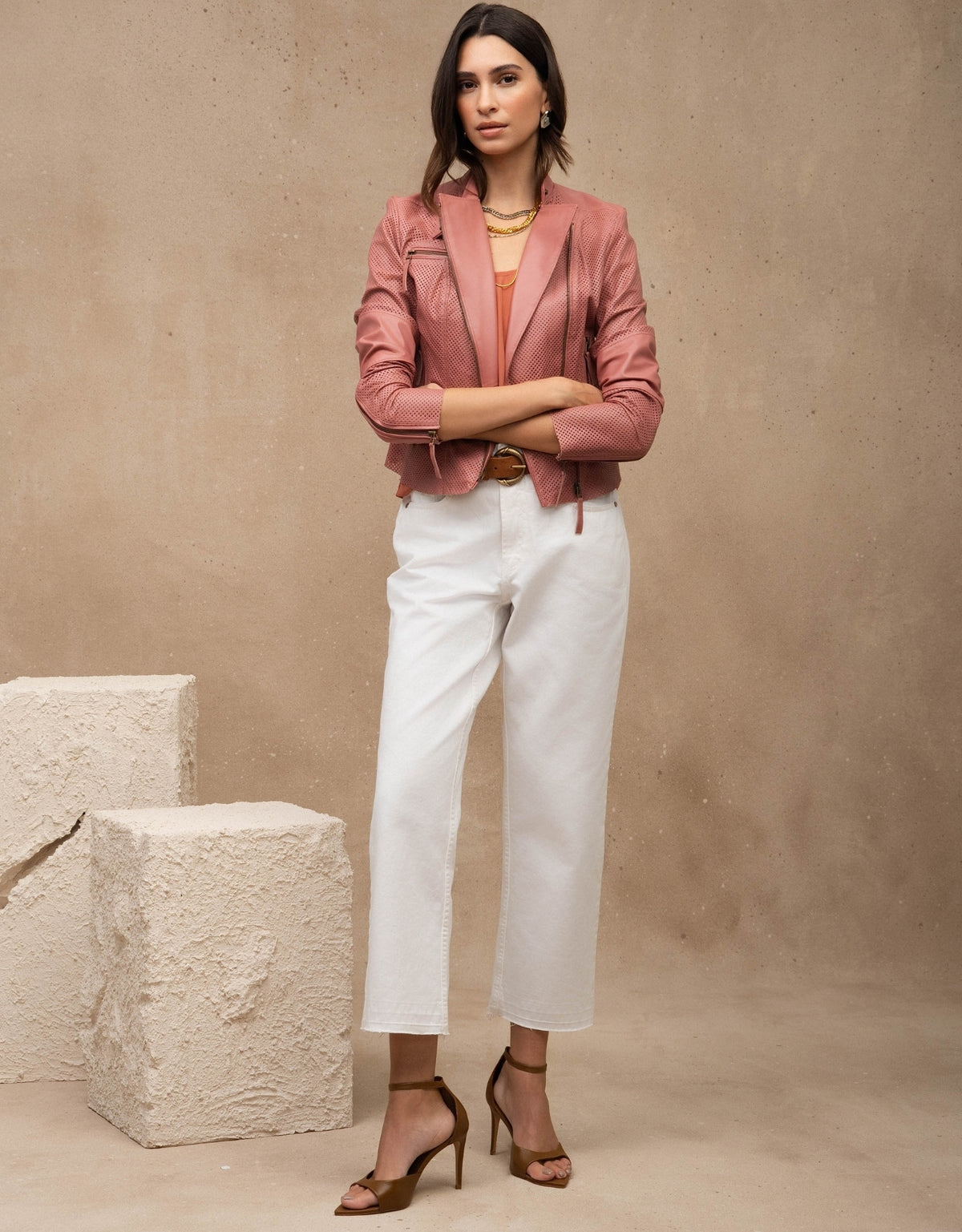 JAQUETA SUMMER MADRE REINA COURO ROSA ROMÃ