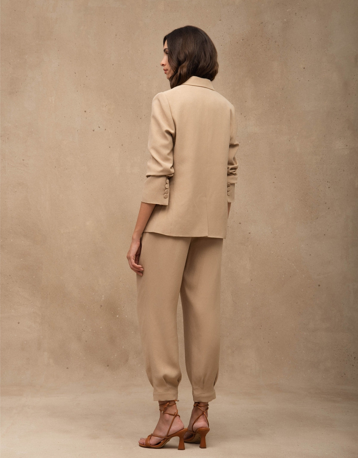 BLAZER HELOÍSA MADRE REINA ALFAITARIA AREIA