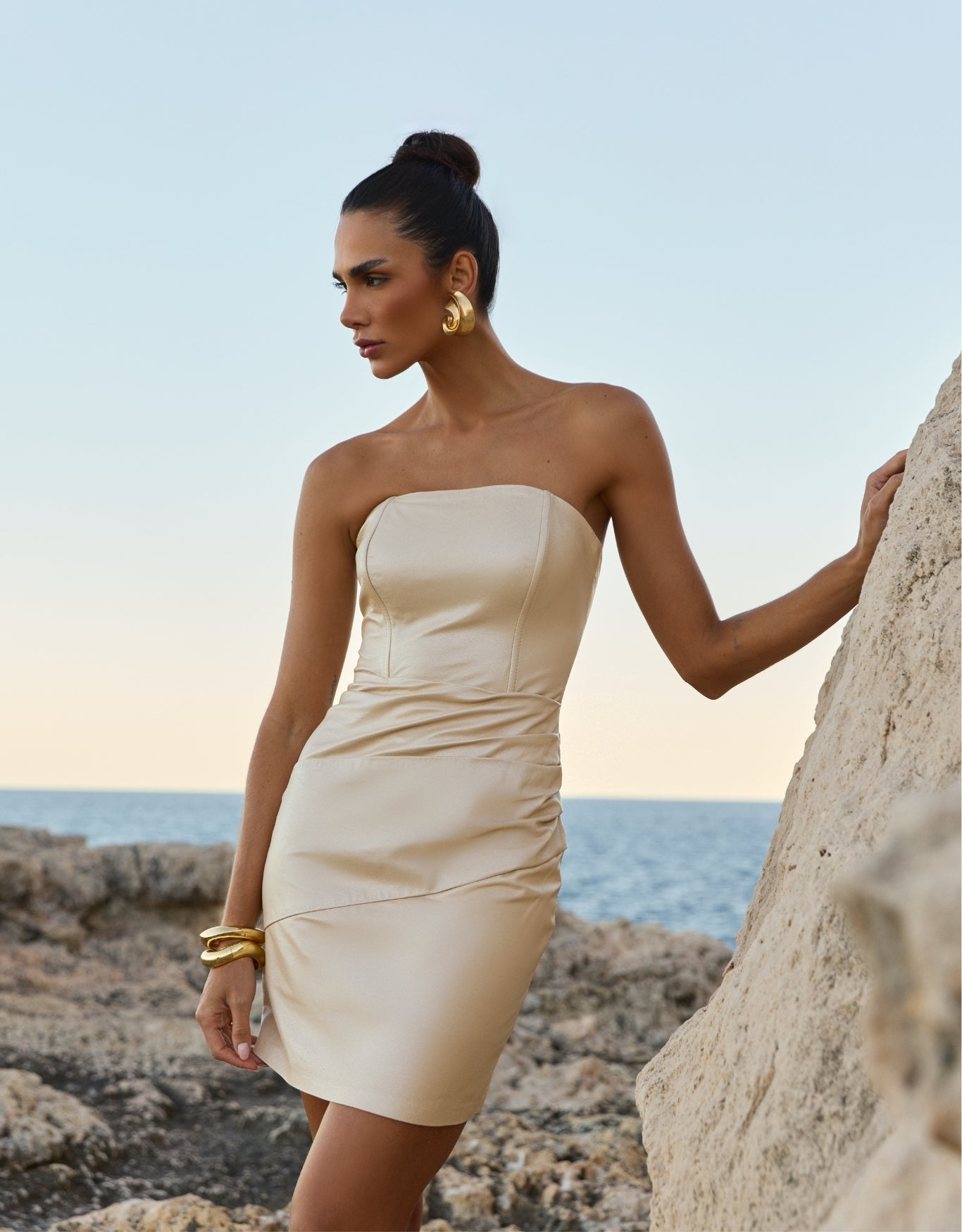 VESTIDO PATY MADRE REINA COURO NEW PÉROLA