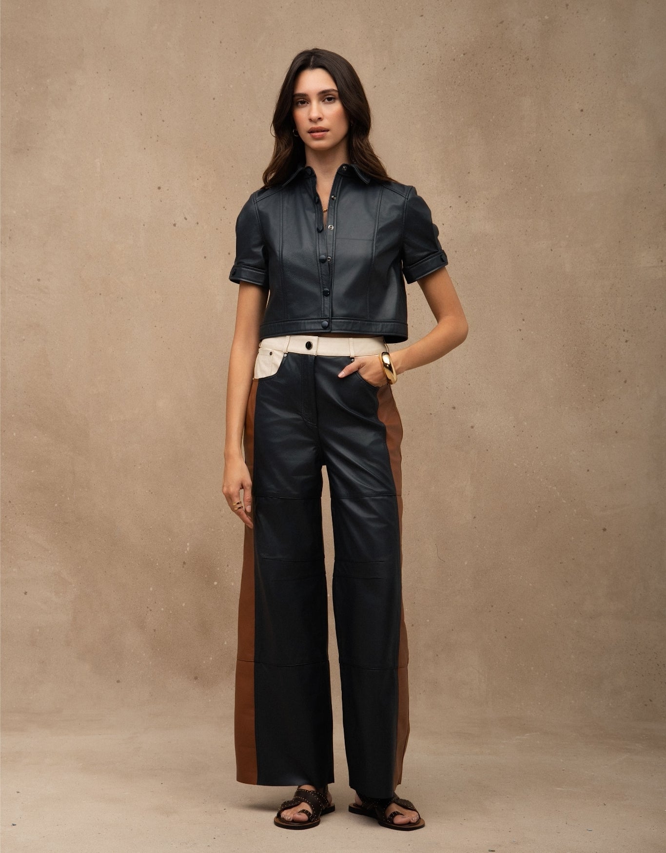 CALÇA GAIA MADRE REINA COLOR COURO AZUL MARINE