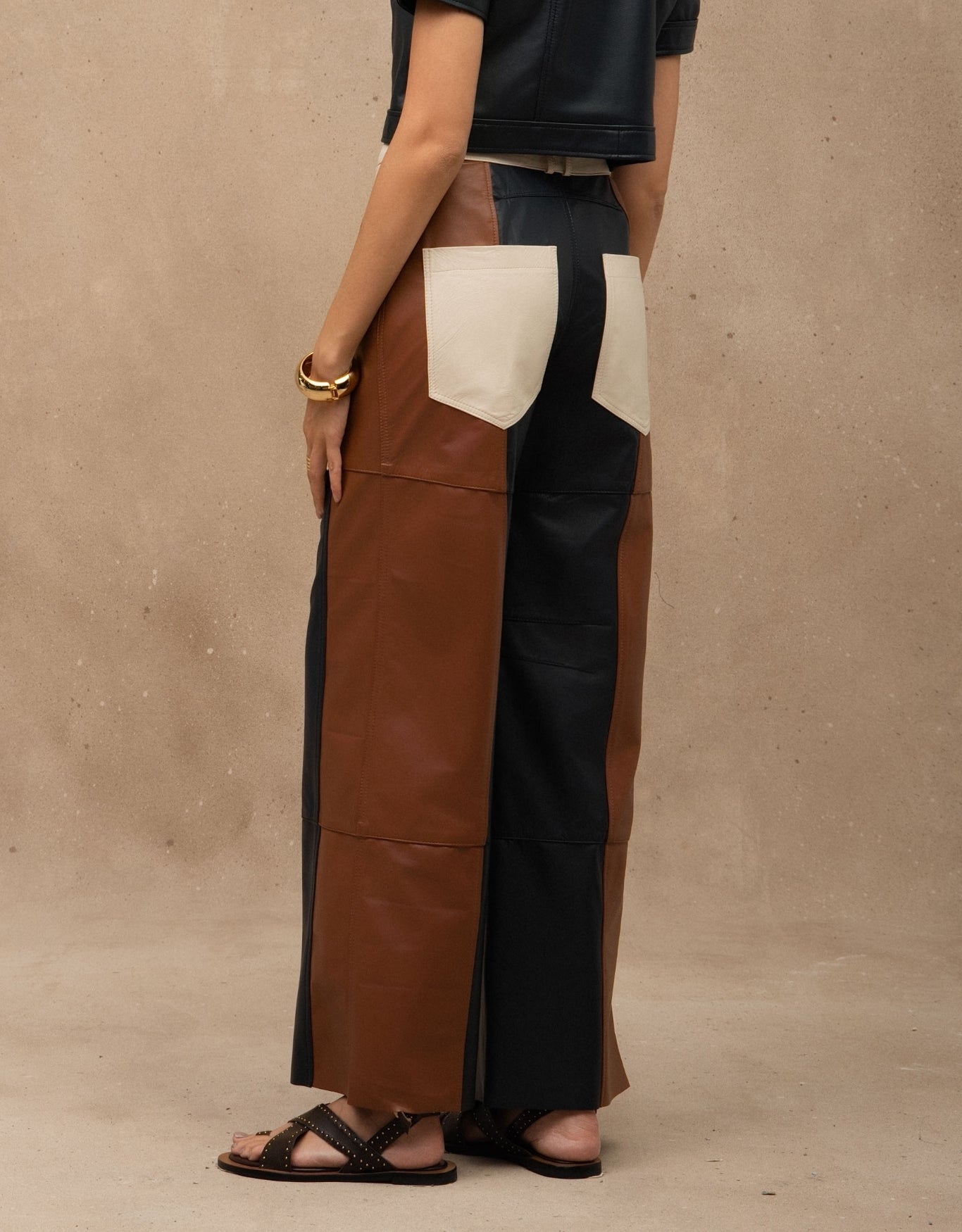 CALÇA GAIA MADRE REINA COLOR COURO AZUL MARINE