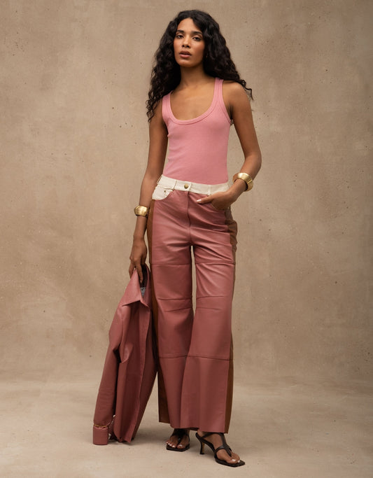 CALÇA GAIA MADRE REINA COURO ROSA ROMÃ