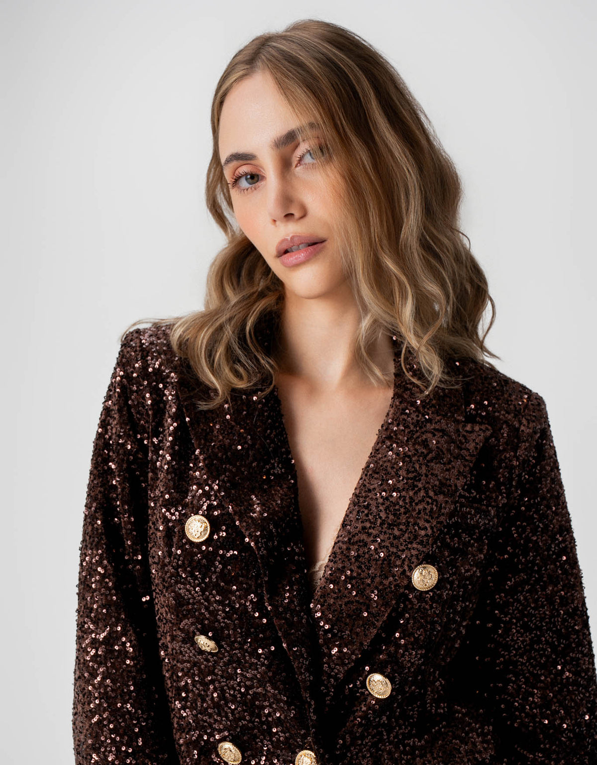 BLAZER BEATRIZ MADRE REINA CAFÉ