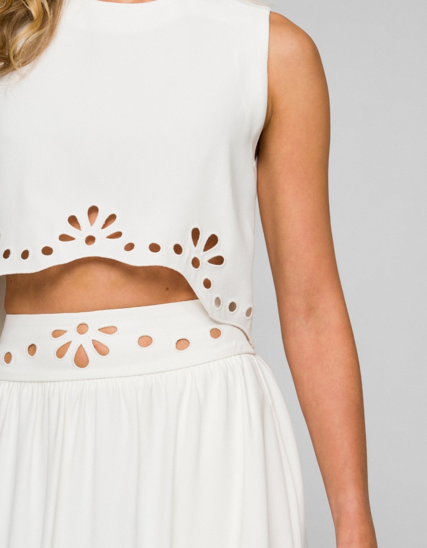 BLUSA CLARISSA MADRE REINA CREPE PATOU OFF WHITE