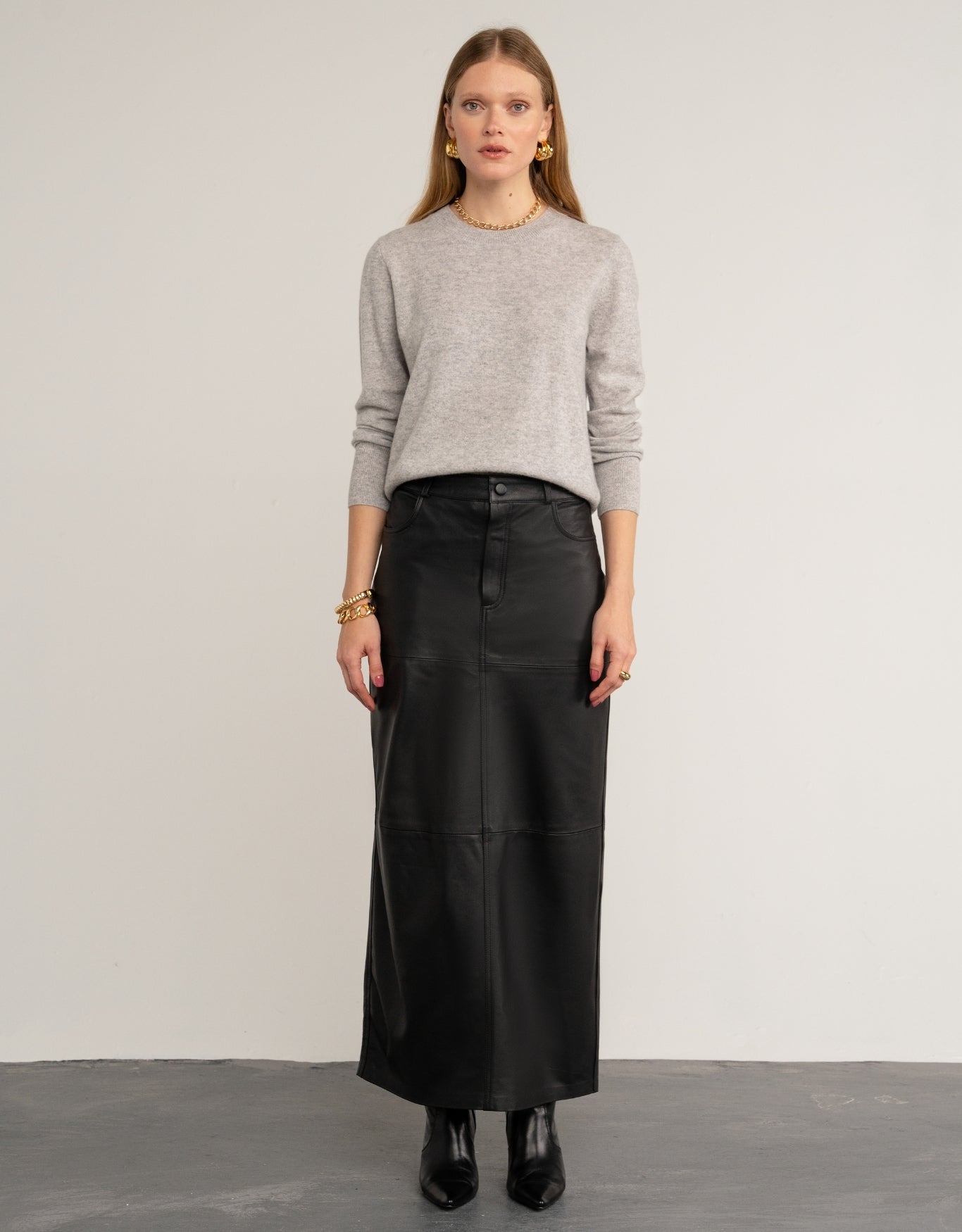 BLUSA GOLA REDONDA EM CASHMERE CINZA MESCLA