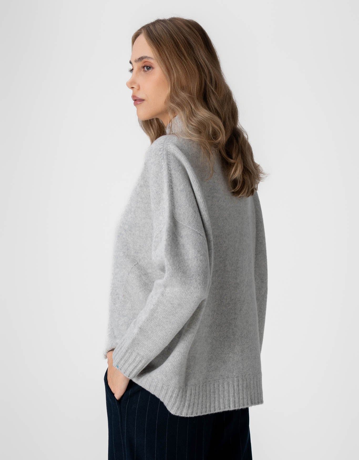 BLUSA LIZ MADRE REINA TRICOT PÉROLA