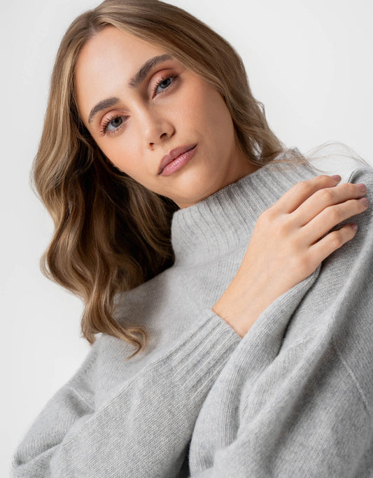 BLUSA LIZ MADRE REINA TRICOT PÉROLA