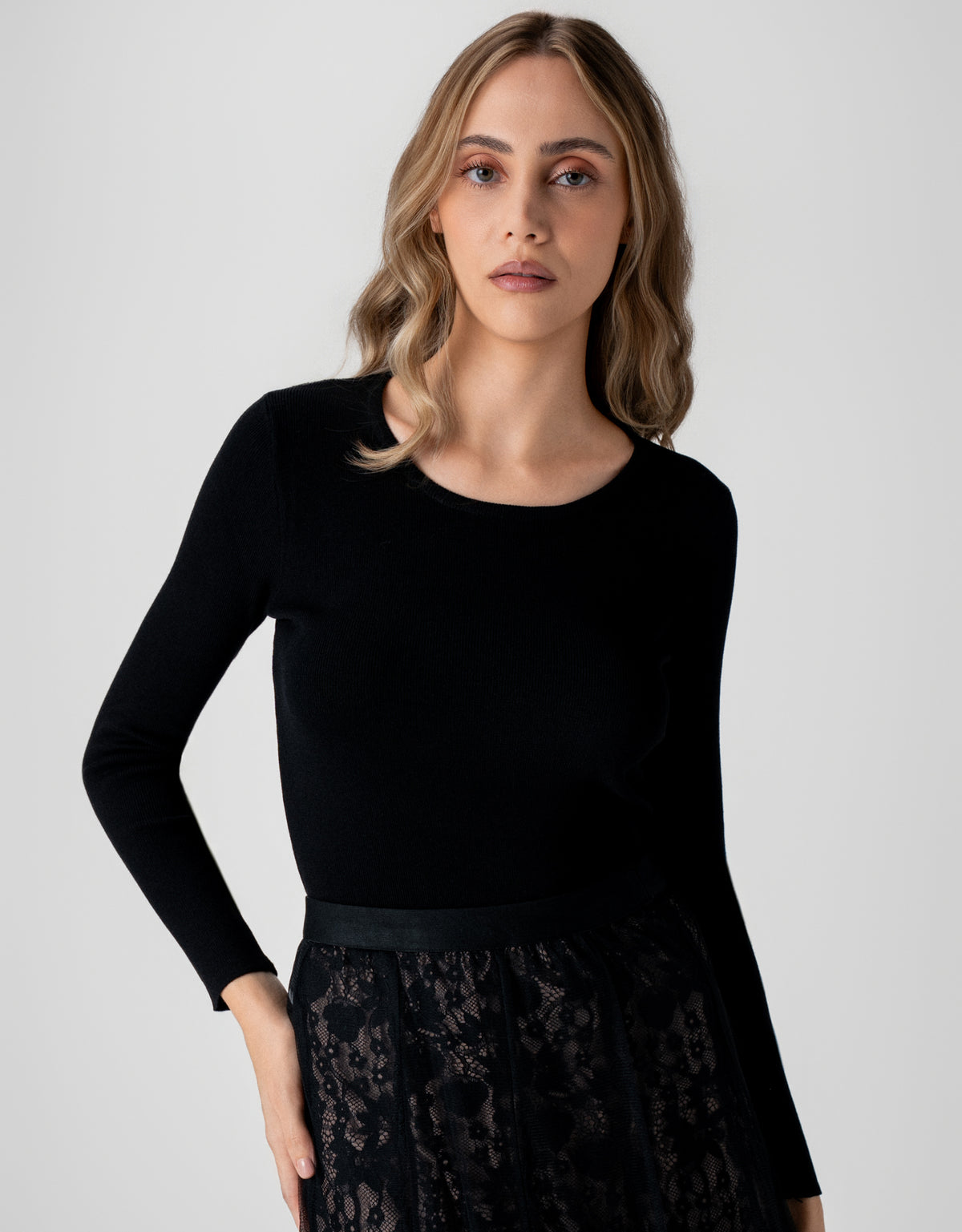 BLUSA MARI MADRE REINA TRICOT PRETO