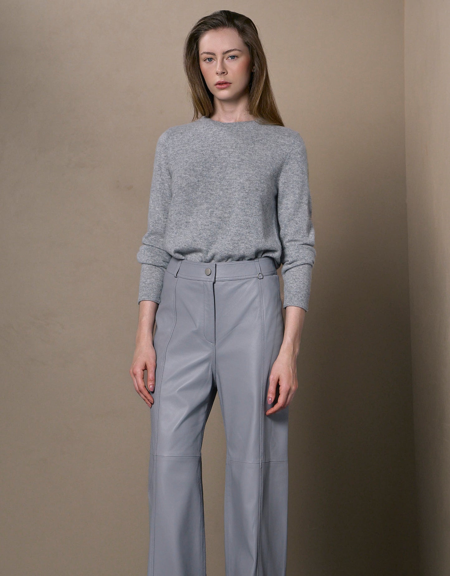 BLUSA MARIAH MADRE REINA CASHMERE CINZA ESTANHO