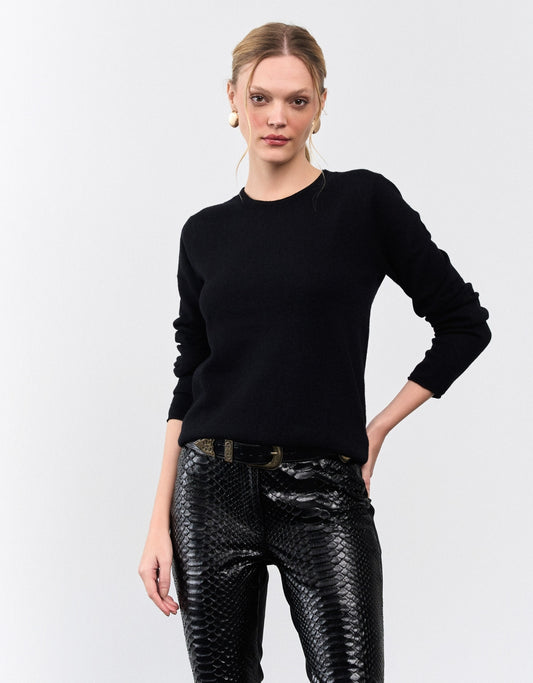 BLUSA MARIAH MADRE REINA CASHMERE PRETA