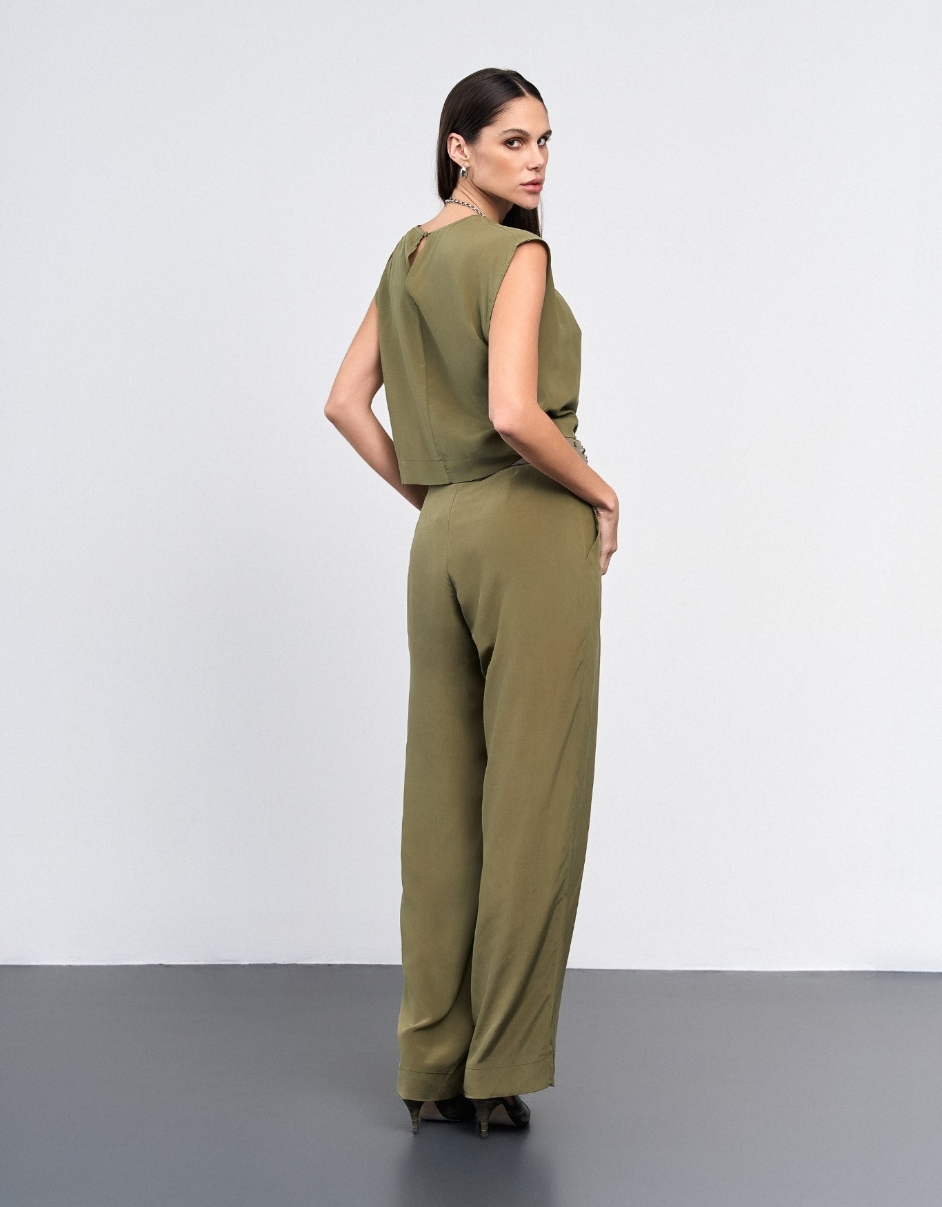 BLUSA MELINA MADRE REINA SEDA GREIGE