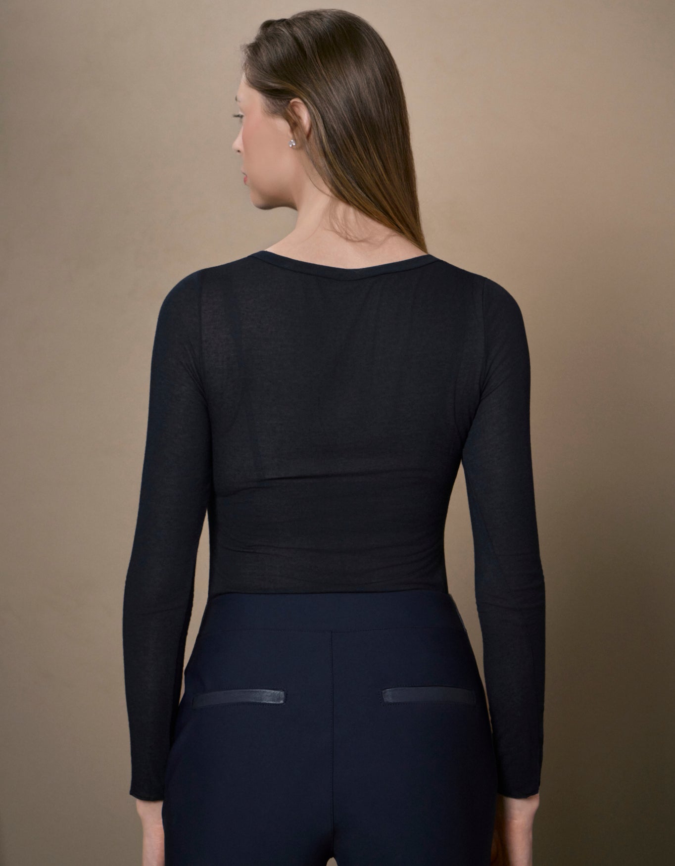 BLUSA NAT MADRE REINA MODAL CASHMERE PRETO