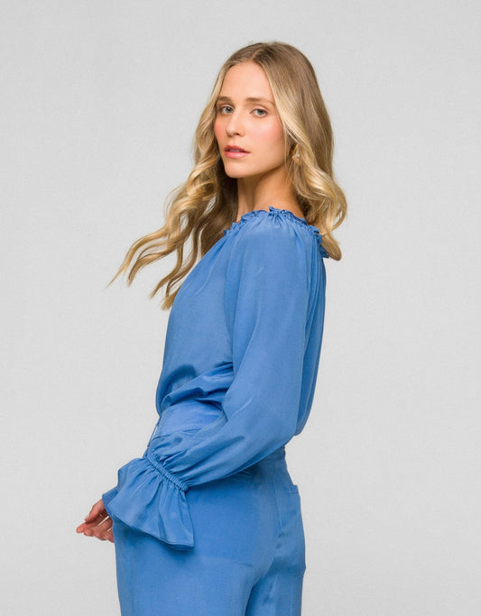 BLUSA OLIVIA MADRE REINA SEDA AZUL LAVANDA