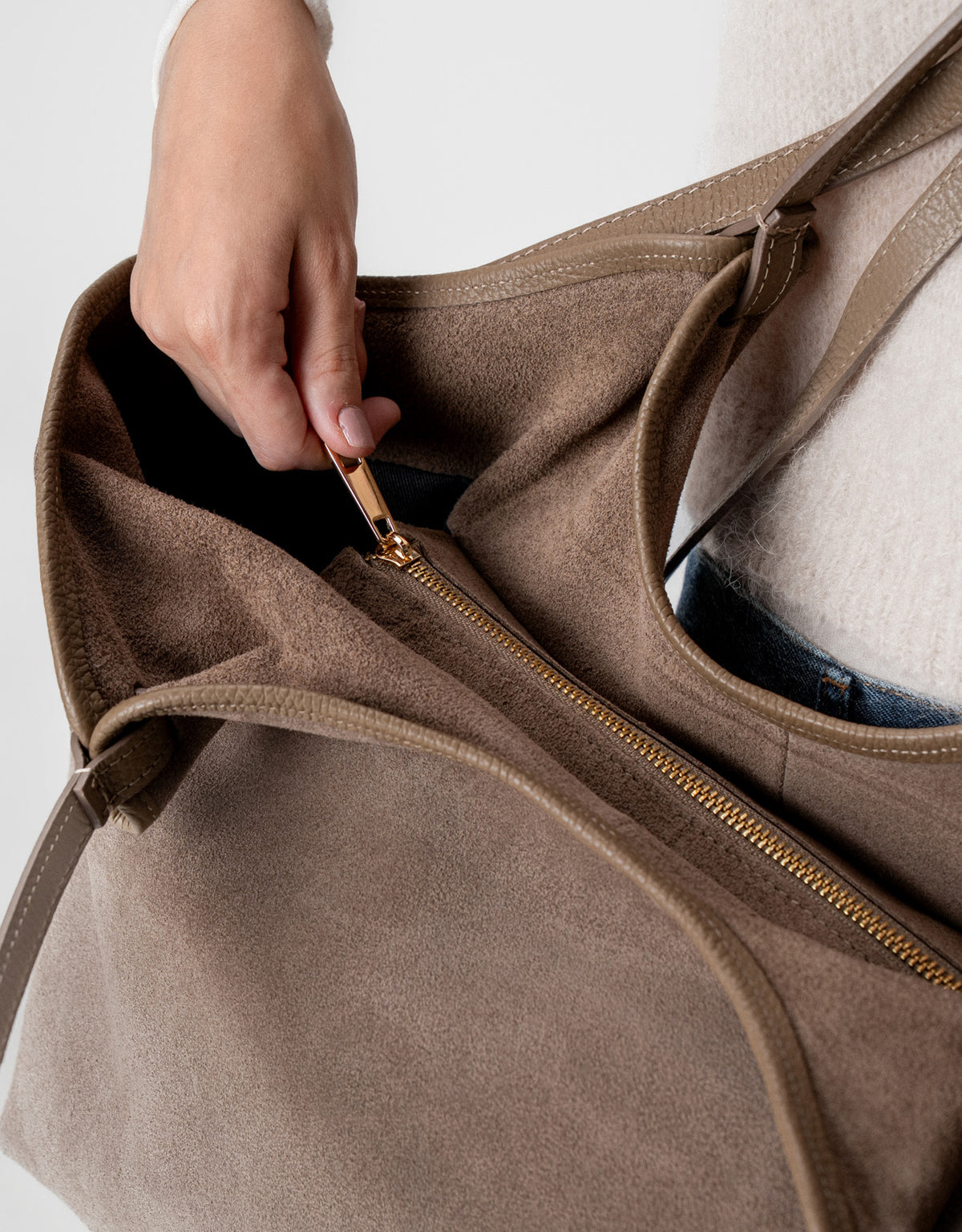 BOLSA TOTE MADRE REINA COURO TAUPE