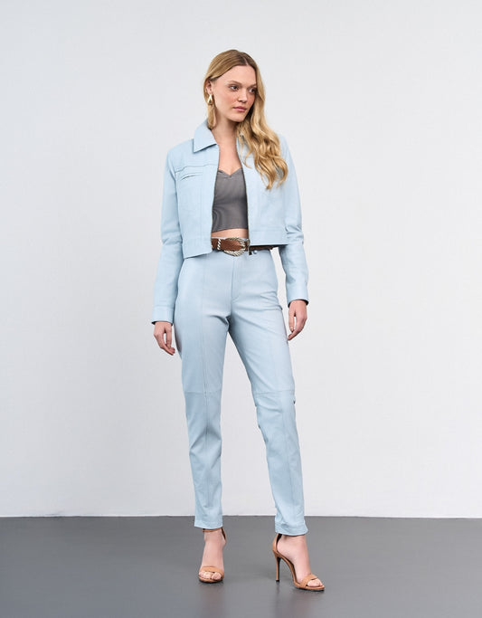 CALÇA ALFAIATARIA MADRE REINA COURO BLUE DAY