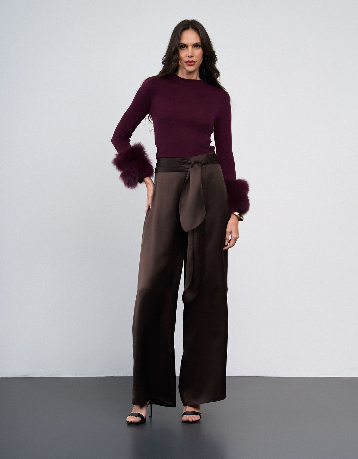 CALÇA AMANDA MADRE REINA SEDA DARK BROWN