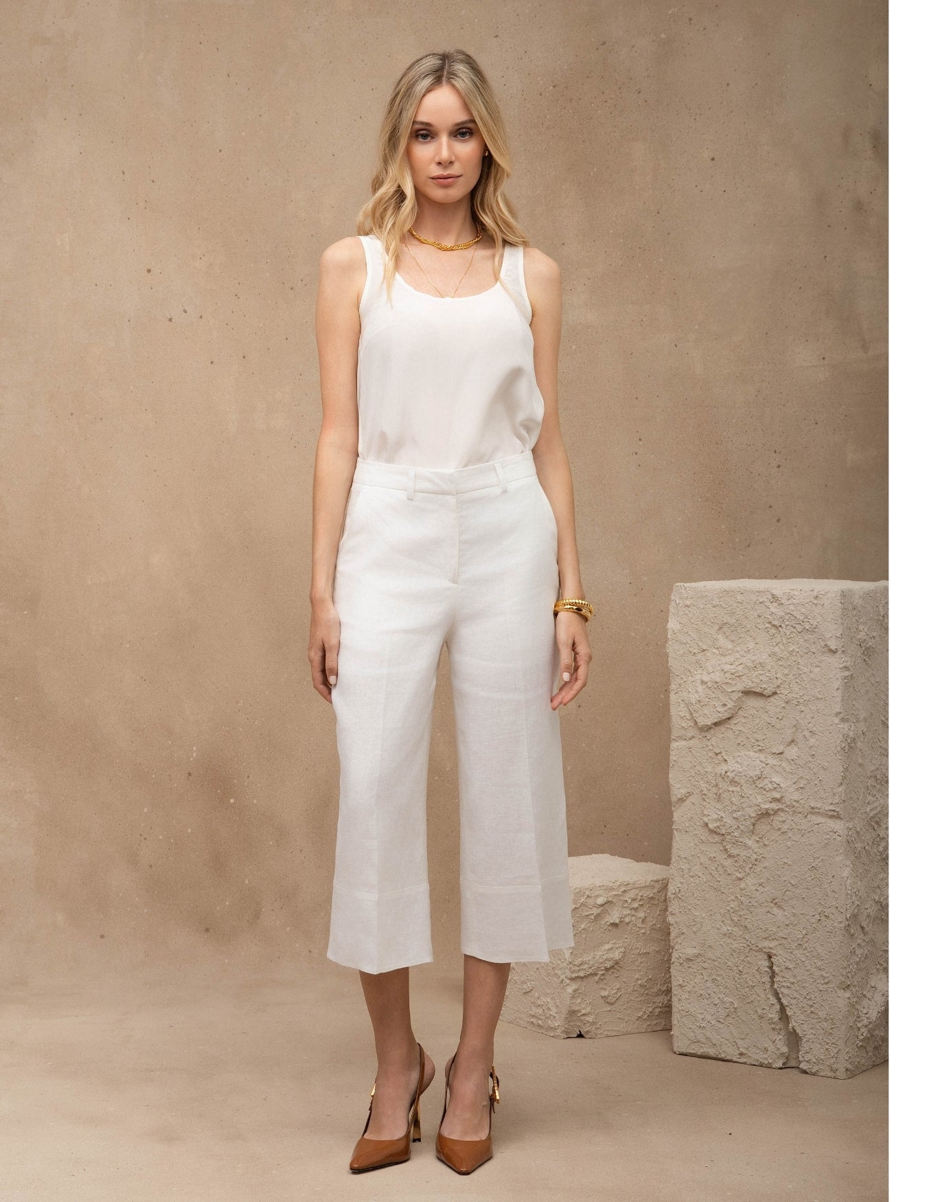 CALÇA CAPRI MARIAH MADRE REINA LINHO OFF WHITE