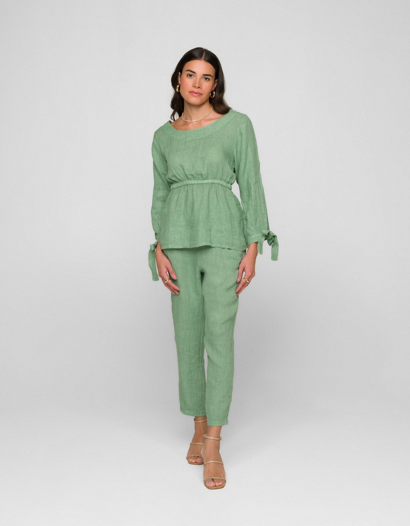 CALÇA EDUARDA MADRE REINA LINHO VERDE MENTA