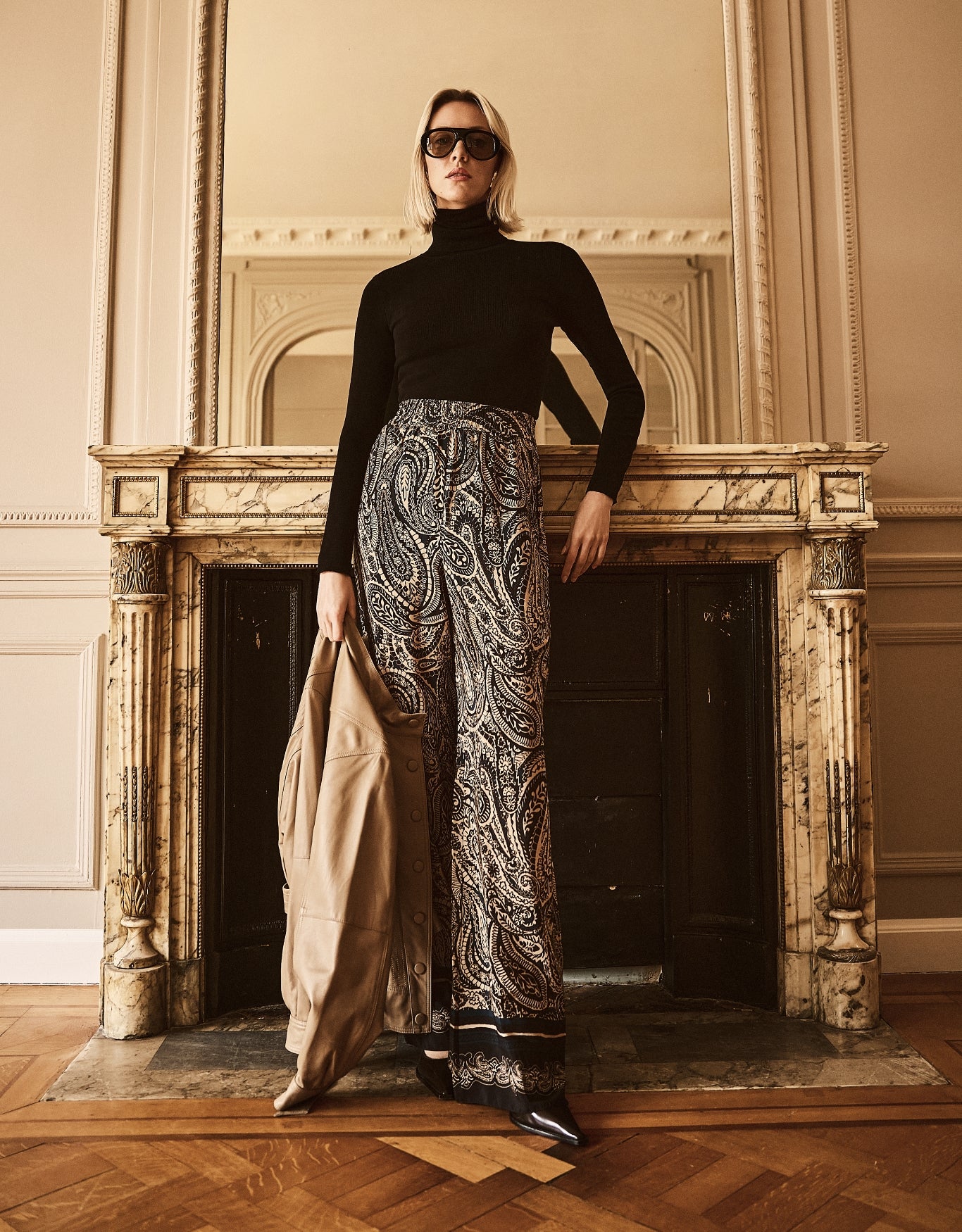 CALÇA LAGUNA MADRE REINA SEDA SCARF CASH