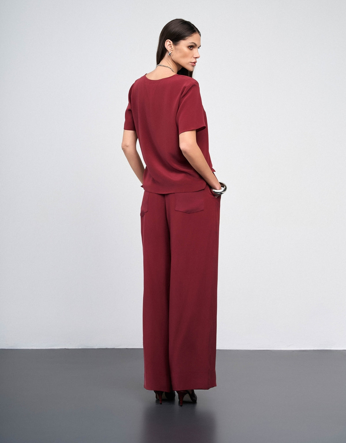 CALÇA LAÍS MADRE REINA SEDA PINOT