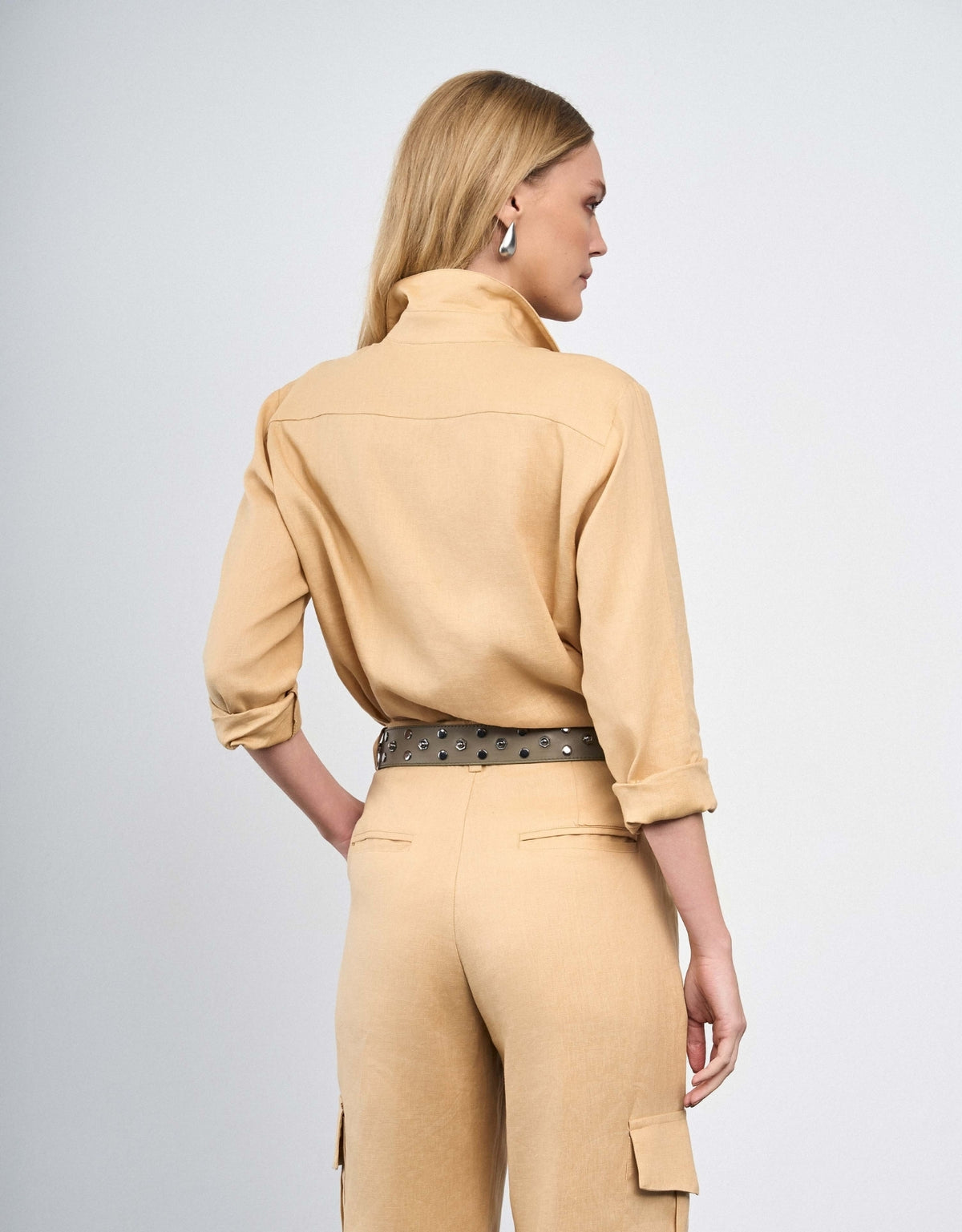 CALÇA LINEN BOLSOS MADRE REINA LINHO DESERT